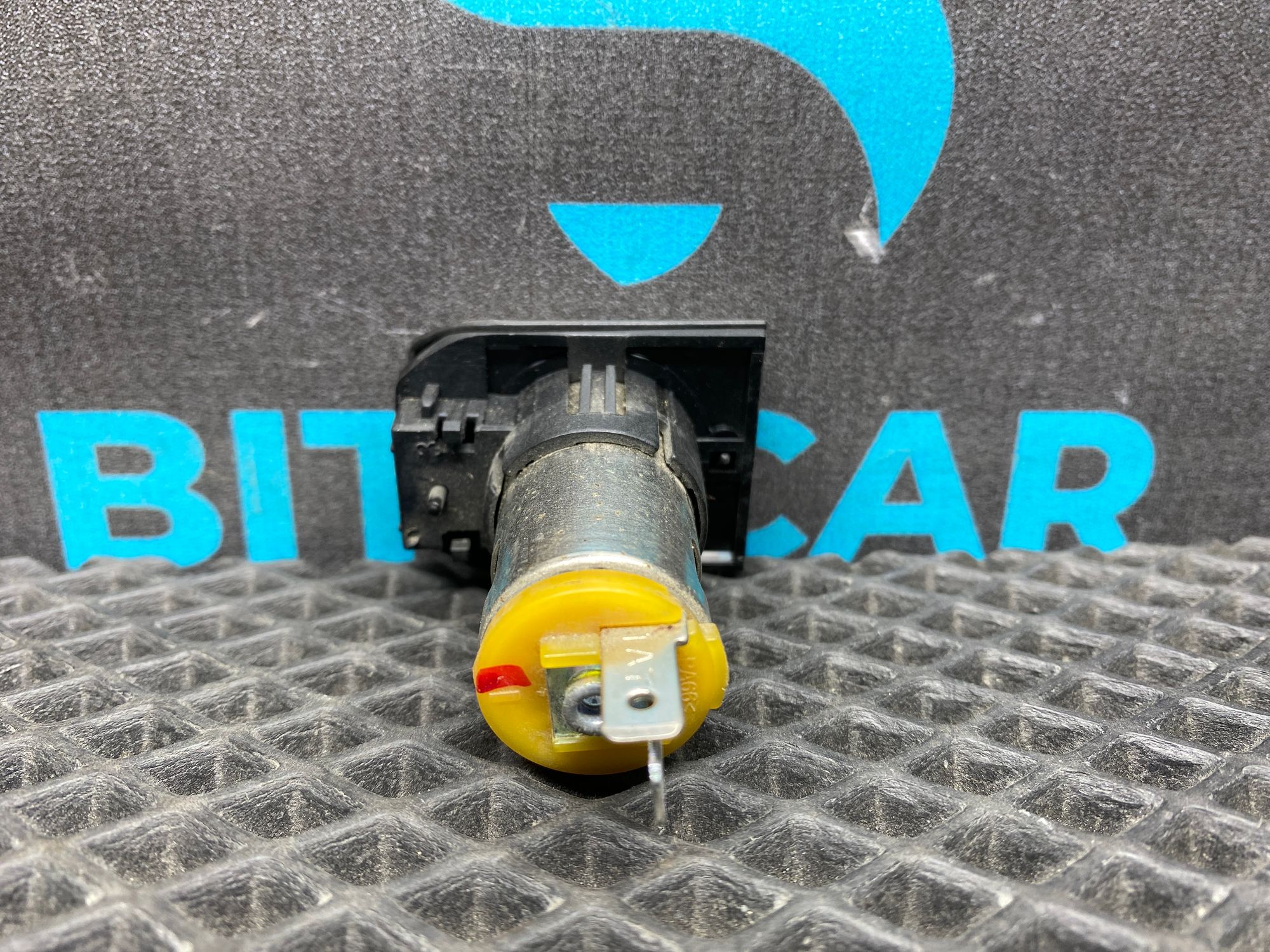 Б/У Розетка 12V прикуривателя Kia Rio 4 (G4FG) 1.6L AT 2021, 890 рублей, Краснодар