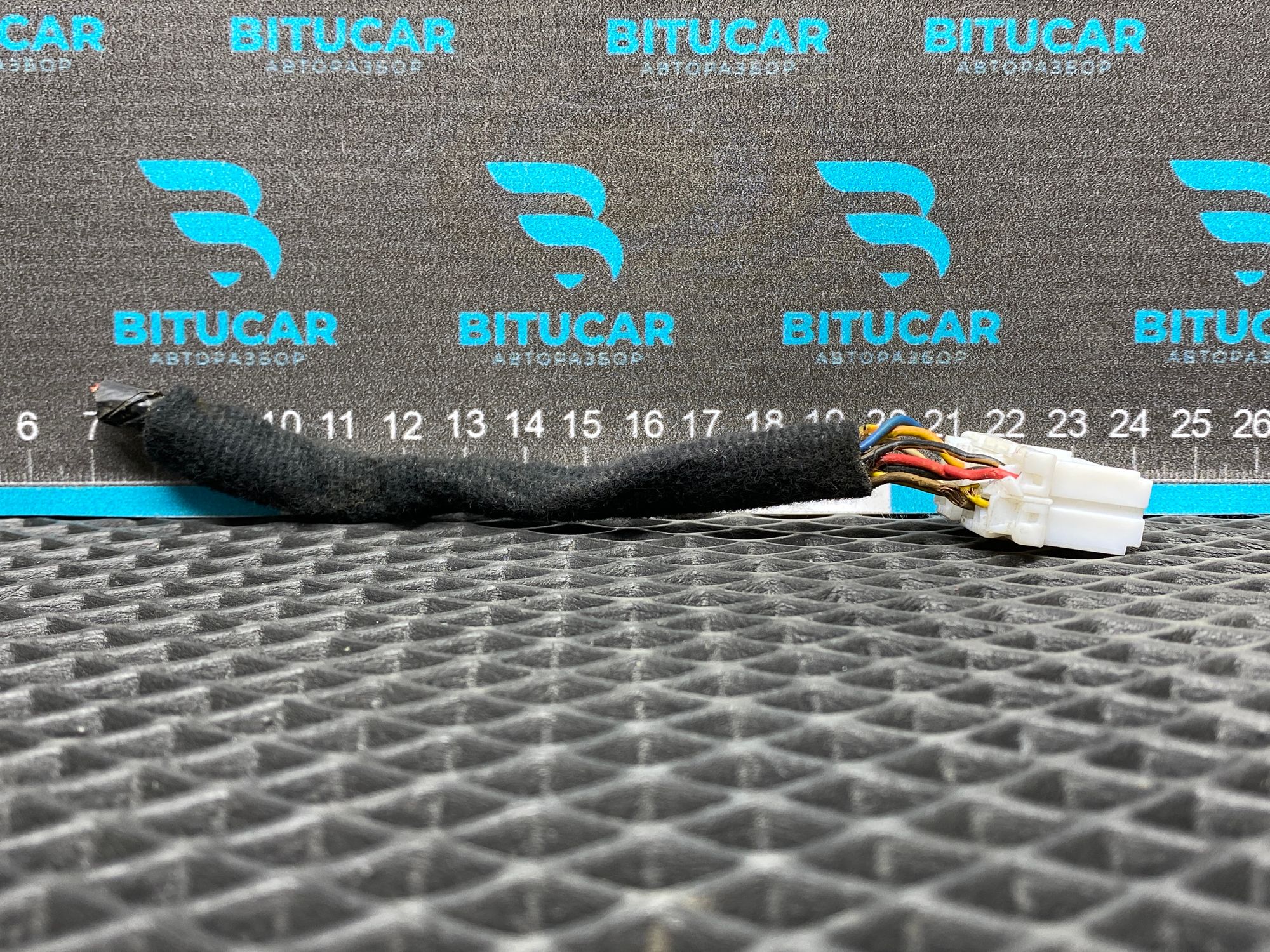 https://ycs.partsauto.market/partsauto-images/thmbs/userImages/c8f07ba63eb5b2f0f6006ea854bf8f7d/part/a2597e1b-2b78-4294-8075-ddb40146fe64_1777713350302.jpg