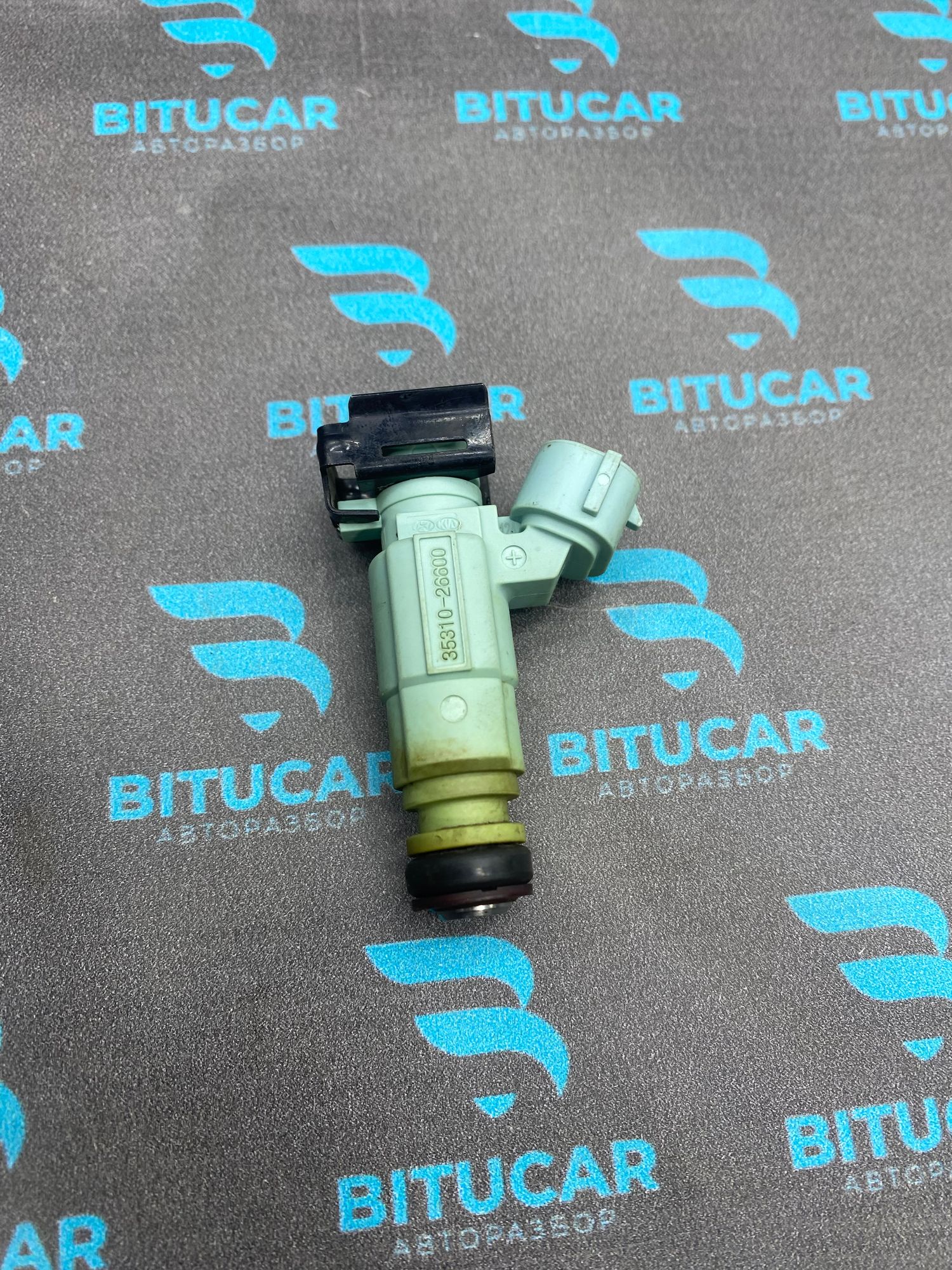 https://ycs.partsauto.market/partsauto-images/thmbs/userImages/c8f07ba63eb5b2f0f6006ea854bf8f7d/part/a3a59868-7dbd-4b2b-b739-815b2458d77e_1771601334619.jpg