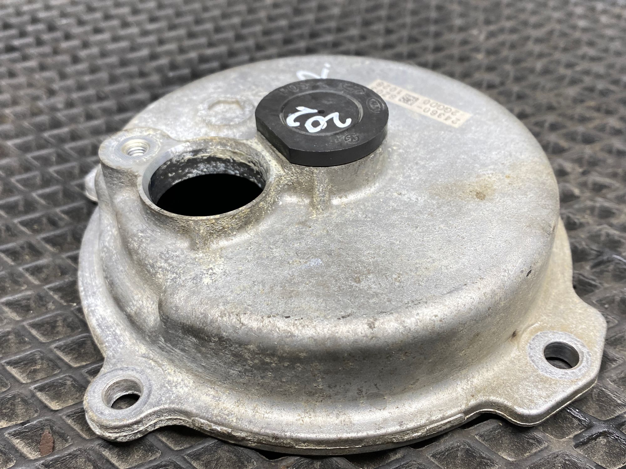 https://ycs.partsauto.market/partsauto-images/thmbs/userImages/c8f07ba63eb5b2f0f6006ea854bf8f7d/part/a3fd6b23-84bf-4700-9f04-c23f50664b12_1777273450326.jpg