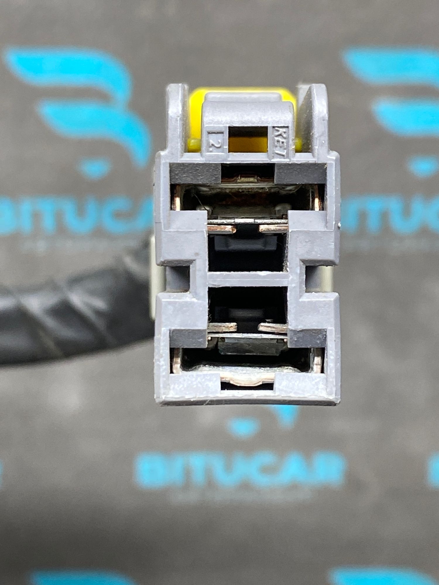 https://ycs.partsauto.market/partsauto-images/thmbs/userImages/c8f07ba63eb5b2f0f6006ea854bf8f7d/part/a4007bc4-a0cc-45ed-88fe-70acda11a3ba_1777476057177.jpg