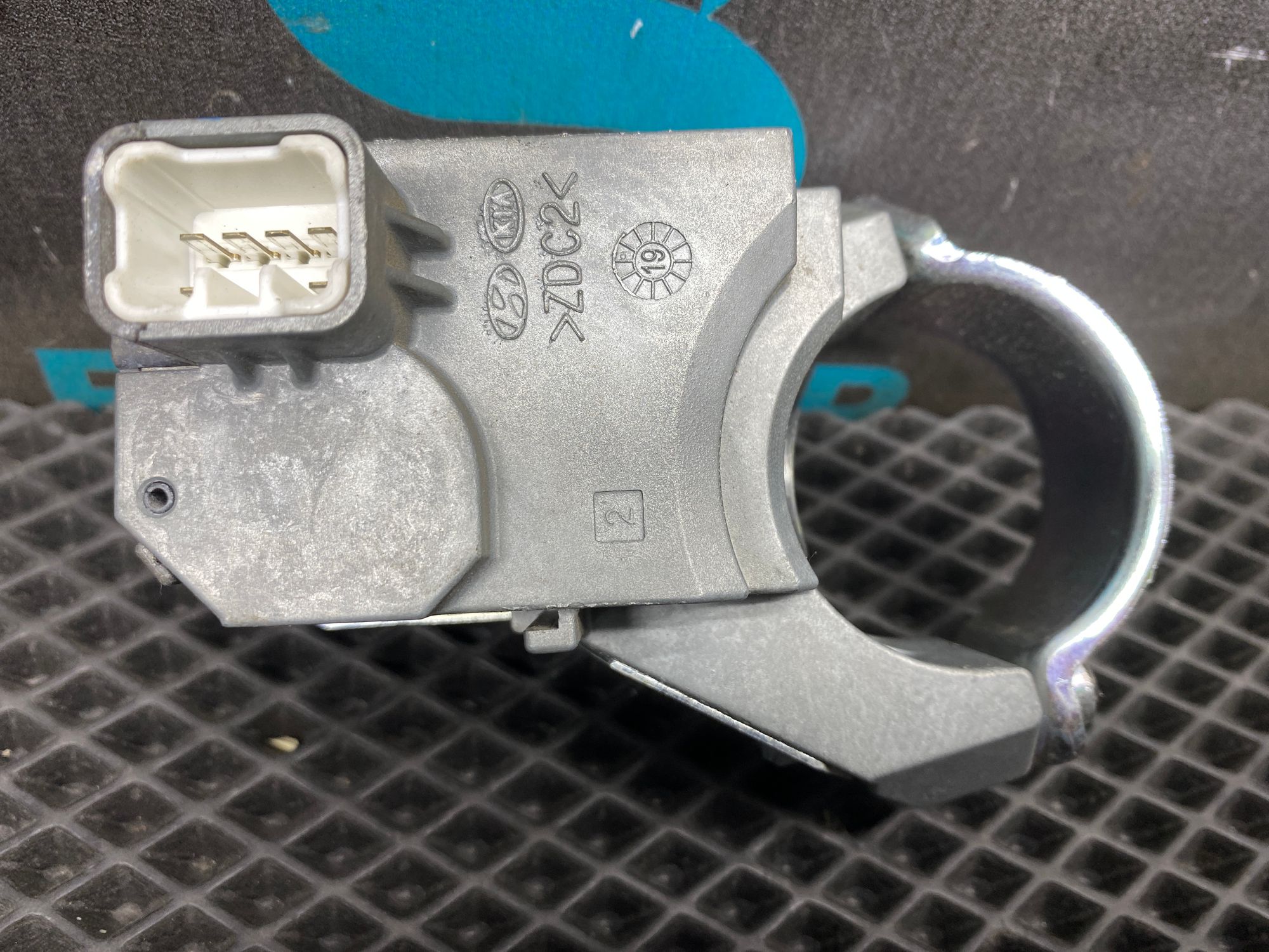 https://ycs.partsauto.market/partsauto-images/thmbs/userImages/c8f07ba63eb5b2f0f6006ea854bf8f7d/part/a5316c54-a255-4bb5-a8f7-87a505cbf32f_1777721225442.jpg