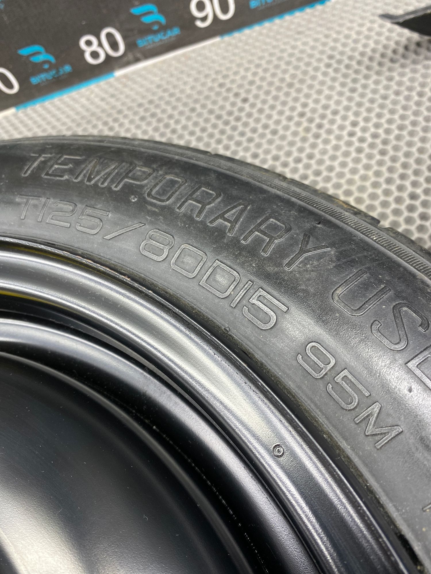 https://ycs.partsauto.market/partsauto-images/thmbs/userImages/c8f07ba63eb5b2f0f6006ea854bf8f7d/part/a598e8a6-415d-4c5f-bed3-b826d902a5bf_1774860913328.jpg