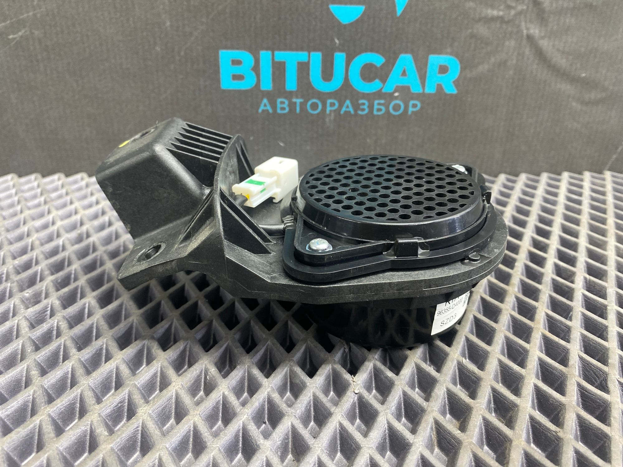 Б/У Динамик торпедо Kia Optima 4 JF (G4KJ) 2.4L AT 2019 GT-Line, 499 рублей, Краснодар