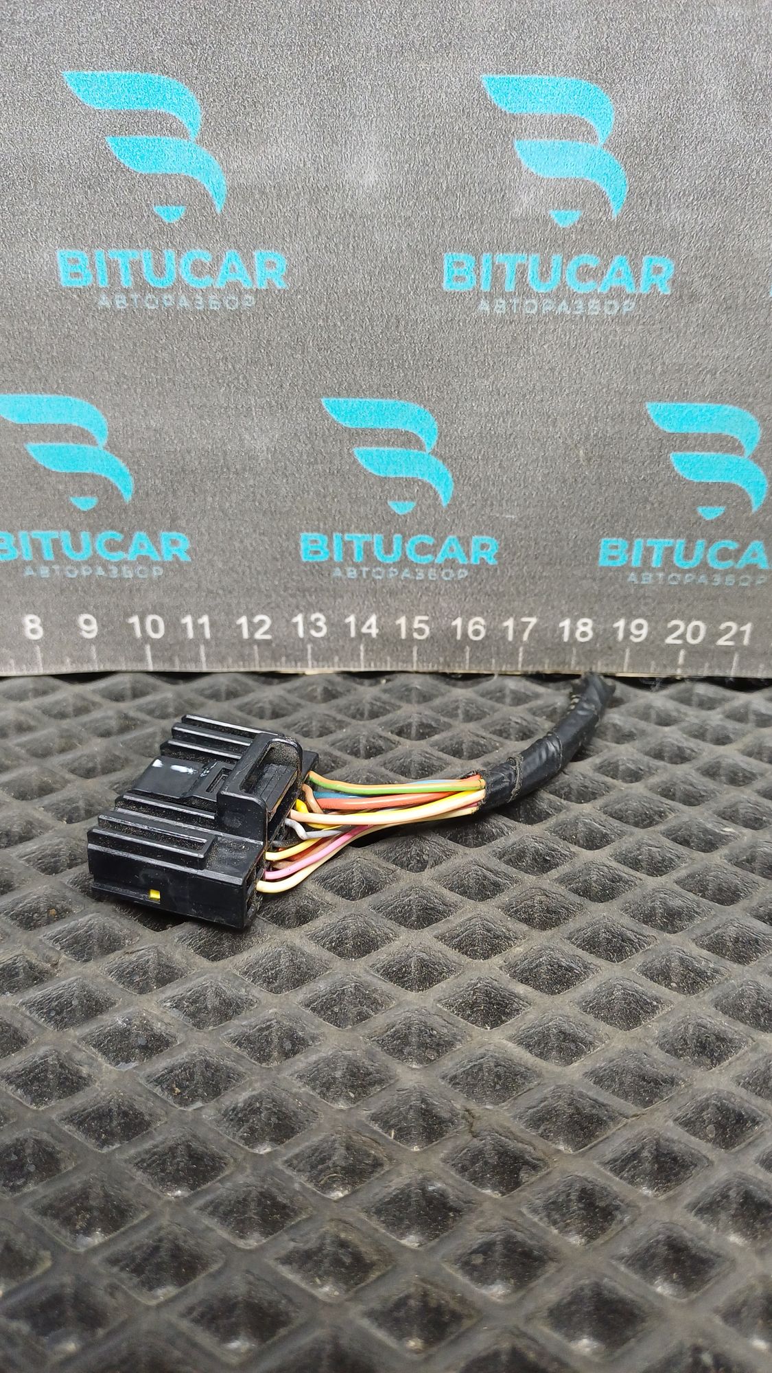 https://ycs.partsauto.market/partsauto-images/thmbs/userImages/c8f07ba63eb5b2f0f6006ea854bf8f7d/part/a726ab09-712f-43bb-983a-a5ec8ac53c71_1777533757745.jpg