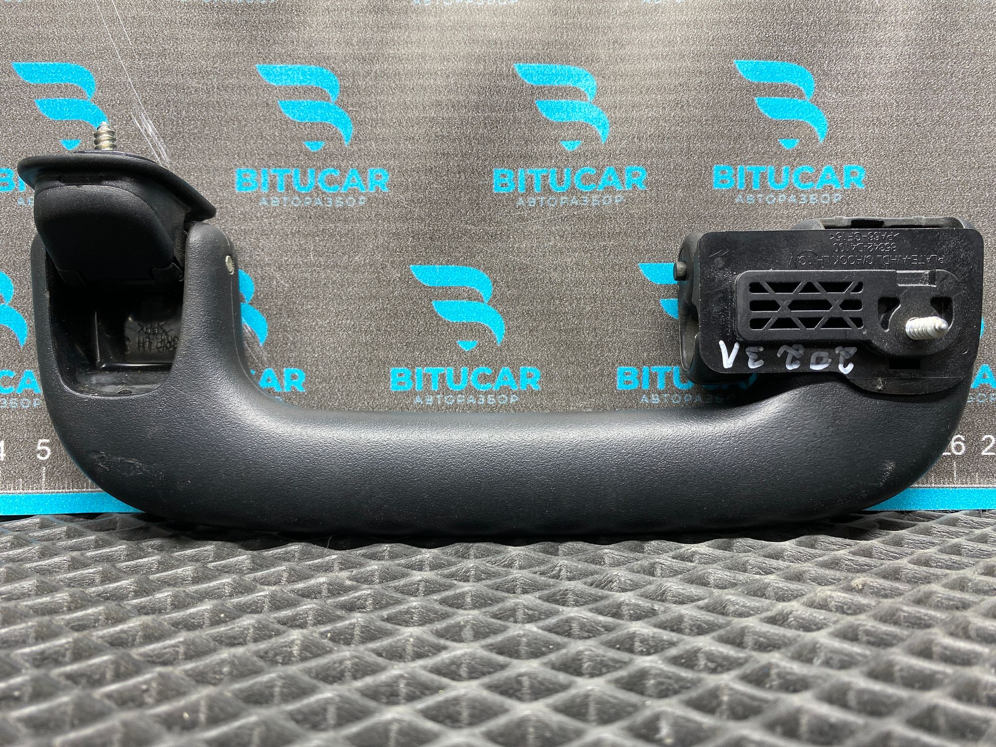 https://ycs.partsauto.market/partsauto-images/thmbs/userImages/c8f07ba63eb5b2f0f6006ea854bf8f7d/part/a847ef5a-17d1-404e-a428-ea14ff1b98e1_1777731754546.jpg