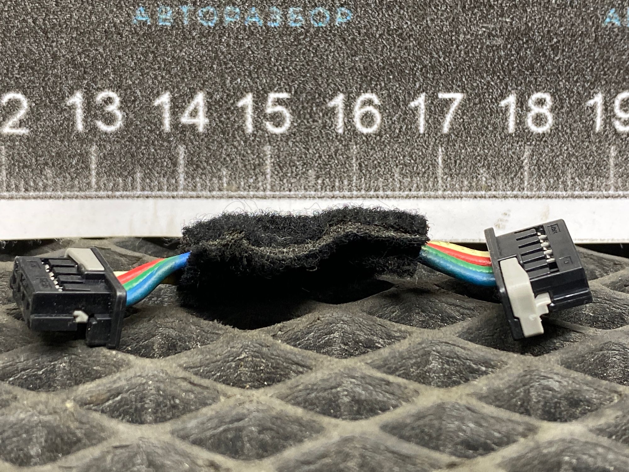 https://ycs.partsauto.market/partsauto-images/thmbs/userImages/c8f07ba63eb5b2f0f6006ea854bf8f7d/part/a9228d0f-c2be-4f92-bb0d-222c5c6d43b5_1777634939112.jpg