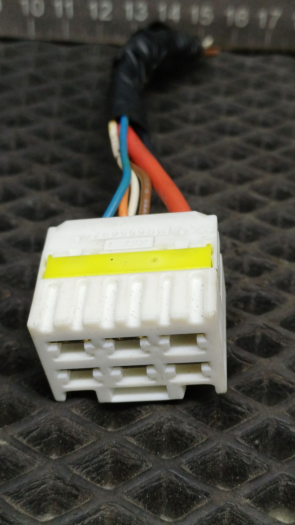 https://ycs.partsauto.market/partsauto-images/thmbs/userImages/c8f07ba63eb5b2f0f6006ea854bf8f7d/part/a939c5bb-75cd-4946-ae07-b8e5ce0ac7fd_1777541237417.jpg