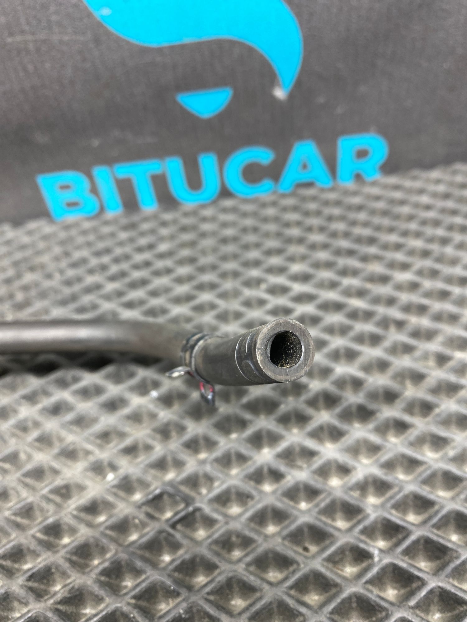 https://ycs.partsauto.market/partsauto-images/thmbs/userImages/c8f07ba63eb5b2f0f6006ea854bf8f7d/part/a980b153-b787-4370-b735-2e006f5ca58f_1776857072678.jpg
