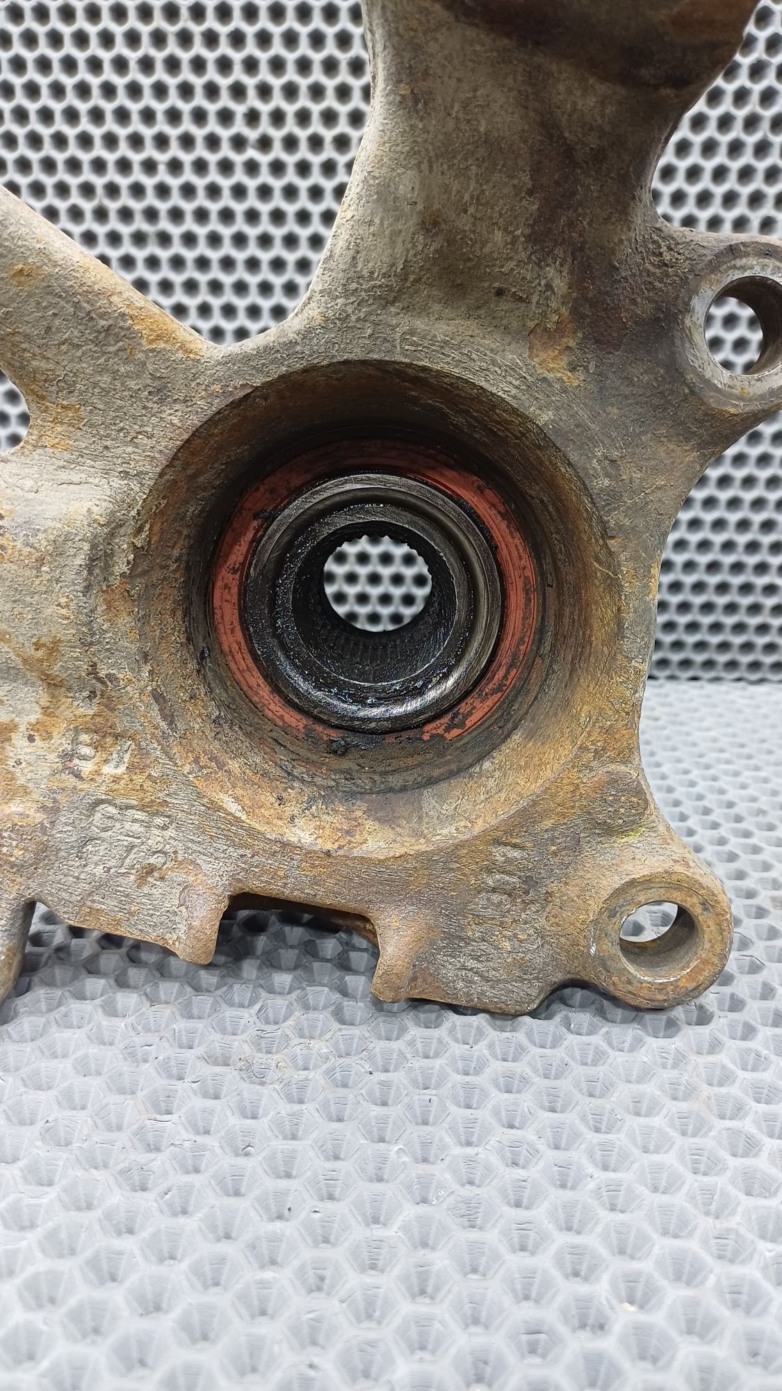 https://ycs.partsauto.market/partsauto-images/thmbs/userImages/c8f07ba63eb5b2f0f6006ea854bf8f7d/part/a9948027-933a-4fe7-a0be-140cac48b817_1774178408973.jpg