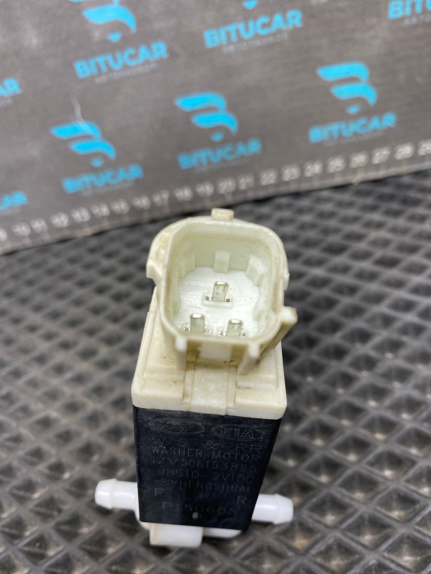 https://ycs.partsauto.market/partsauto-images/thmbs/userImages/c8f07ba63eb5b2f0f6006ea854bf8f7d/part/ab2e3f74-dd0b-4d93-81a5-ea5a0c6cda12_1777552770183.jpg