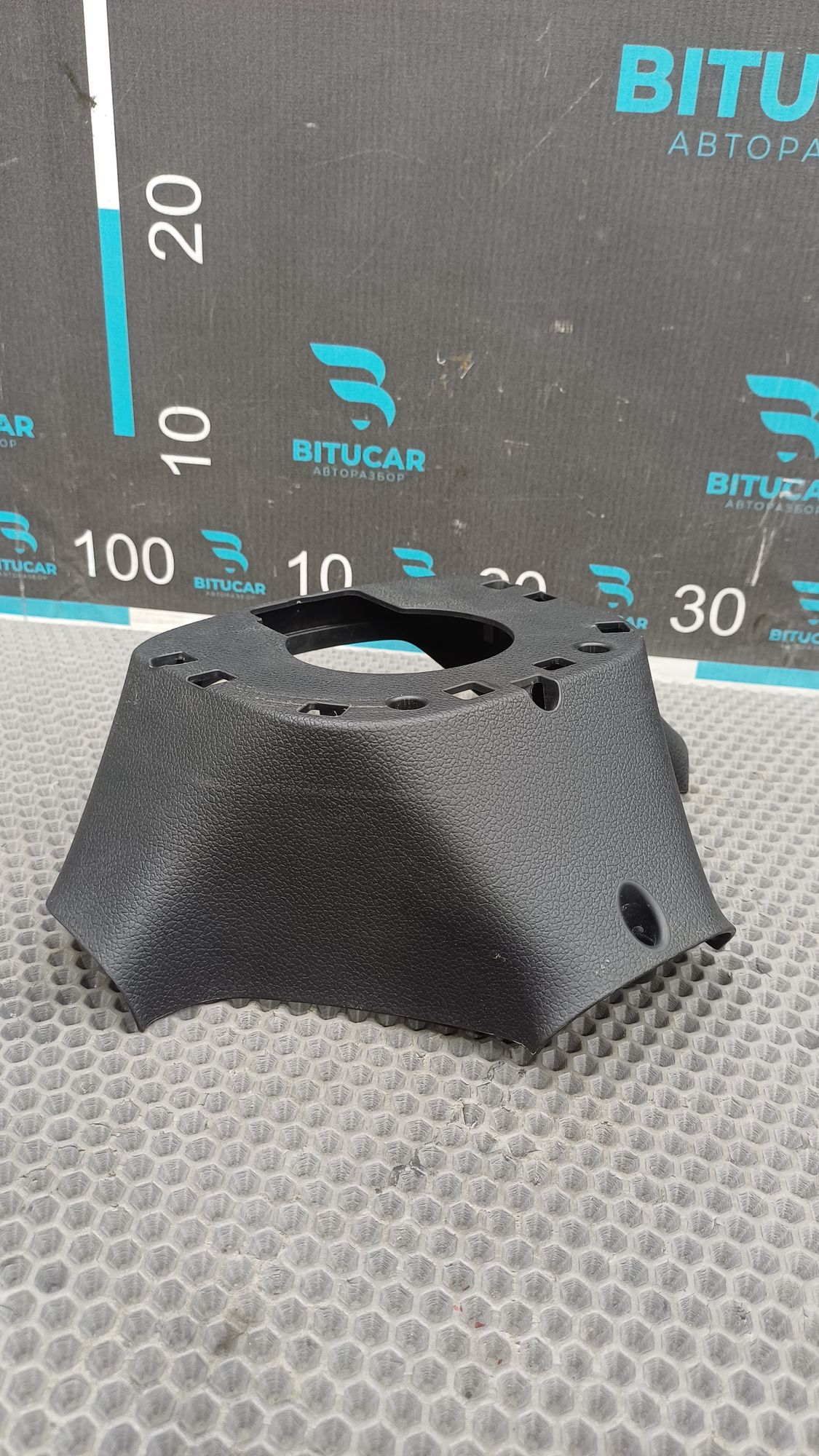https://ycs.partsauto.market/partsauto-images/thmbs/userImages/c8f07ba63eb5b2f0f6006ea854bf8f7d/part/ac276fea-decd-4483-bcfa-165887bc3f96_1777365968059.jpg