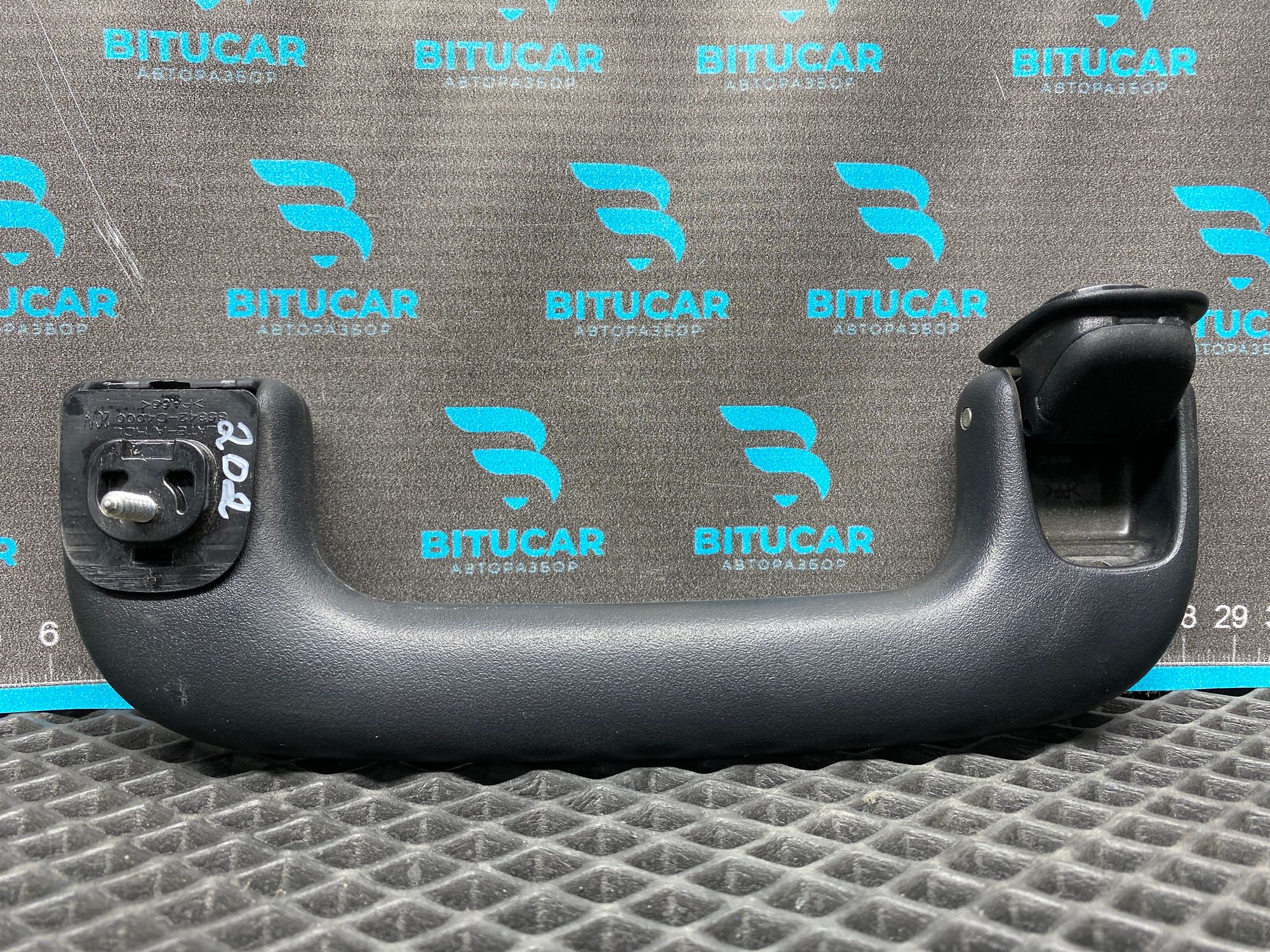 https://ycs.partsauto.market/partsauto-images/thmbs/userImages/c8f07ba63eb5b2f0f6006ea854bf8f7d/part/ad8bc099-4986-4295-a22a-fd797fee9685_1777731164183.jpg