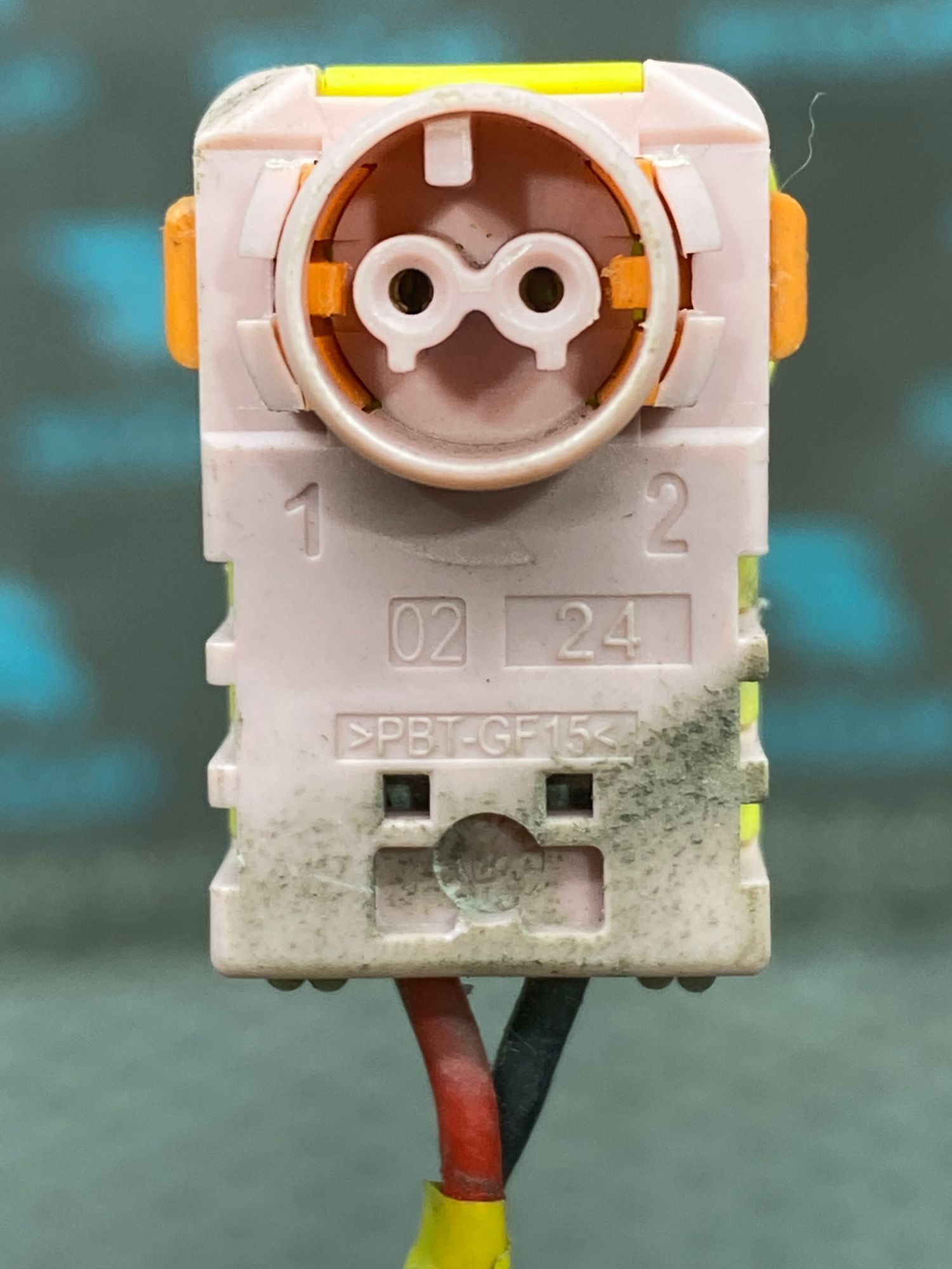 https://ycs.partsauto.market/partsauto-images/thmbs/userImages/c8f07ba63eb5b2f0f6006ea854bf8f7d/part/adab3f82-27df-4fa3-9729-a757a1f75b0e_1777639689264.jpg