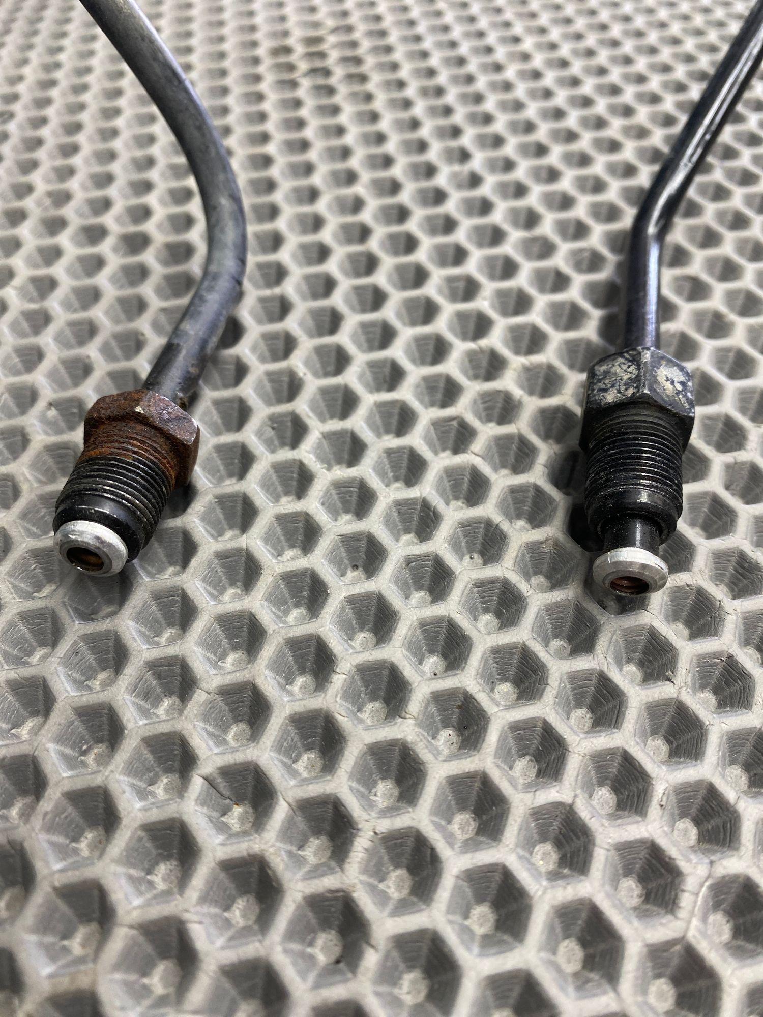 https://ycs.partsauto.market/partsauto-images/thmbs/userImages/c8f07ba63eb5b2f0f6006ea854bf8f7d/part/ae14db37-f93b-4602-b565-f44fd1b4d511_1777377445590.jpg