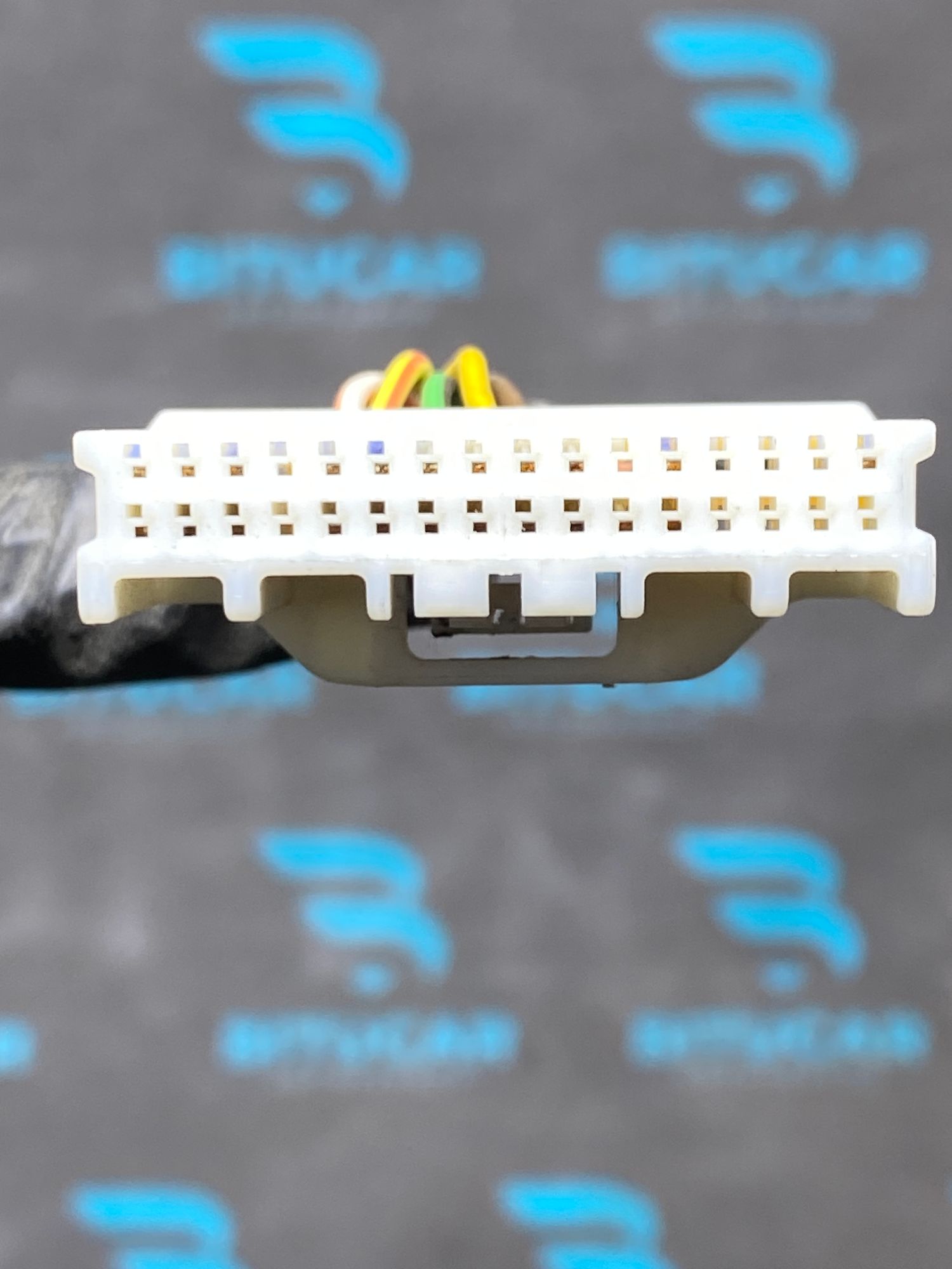https://ycs.partsauto.market/partsauto-images/thmbs/userImages/c8f07ba63eb5b2f0f6006ea854bf8f7d/part/af874da1-1247-4b9b-87a3-35996ec282d2_1777476914309.jpg
