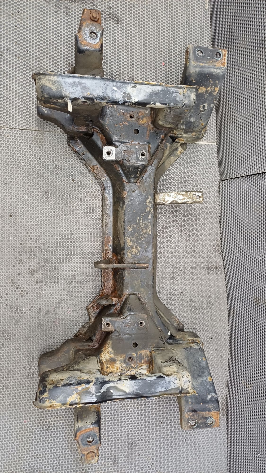 https://ycs.partsauto.market/partsauto-images/thmbs/userImages/c8f07ba63eb5b2f0f6006ea854bf8f7d/part/af8f0d71-fd7b-4b02-a6f2-aaa91eb88df1_1774363842729.jpg