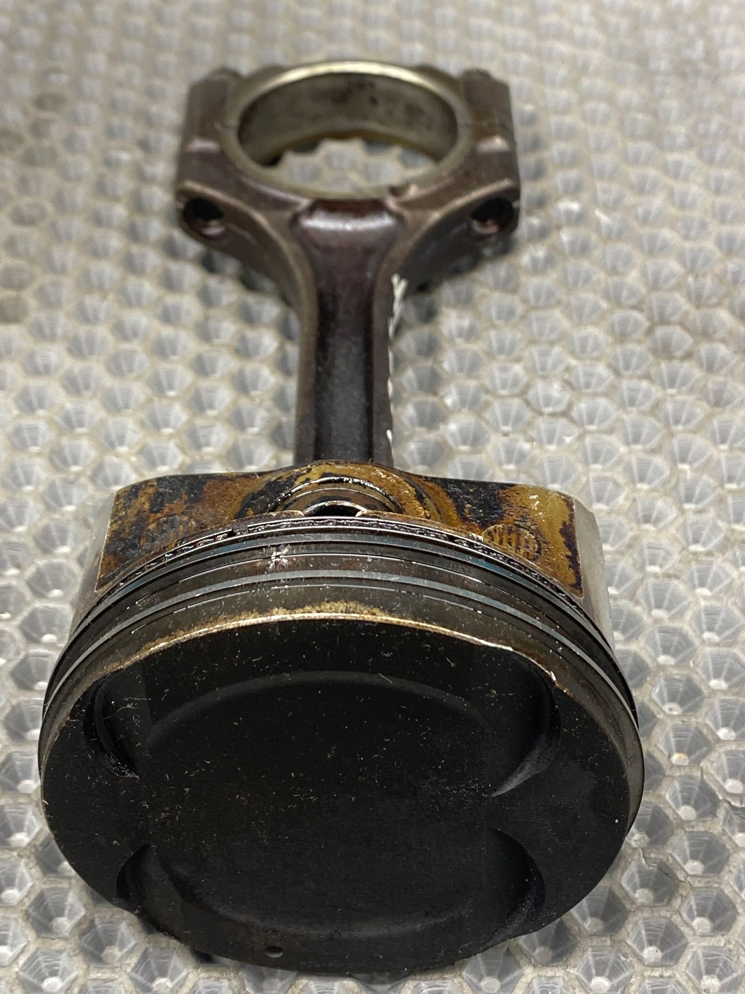 Б/У Шатун с поршнем Hyundai Solaris 1 2014 Белый, 1490 рублей, Краснодар