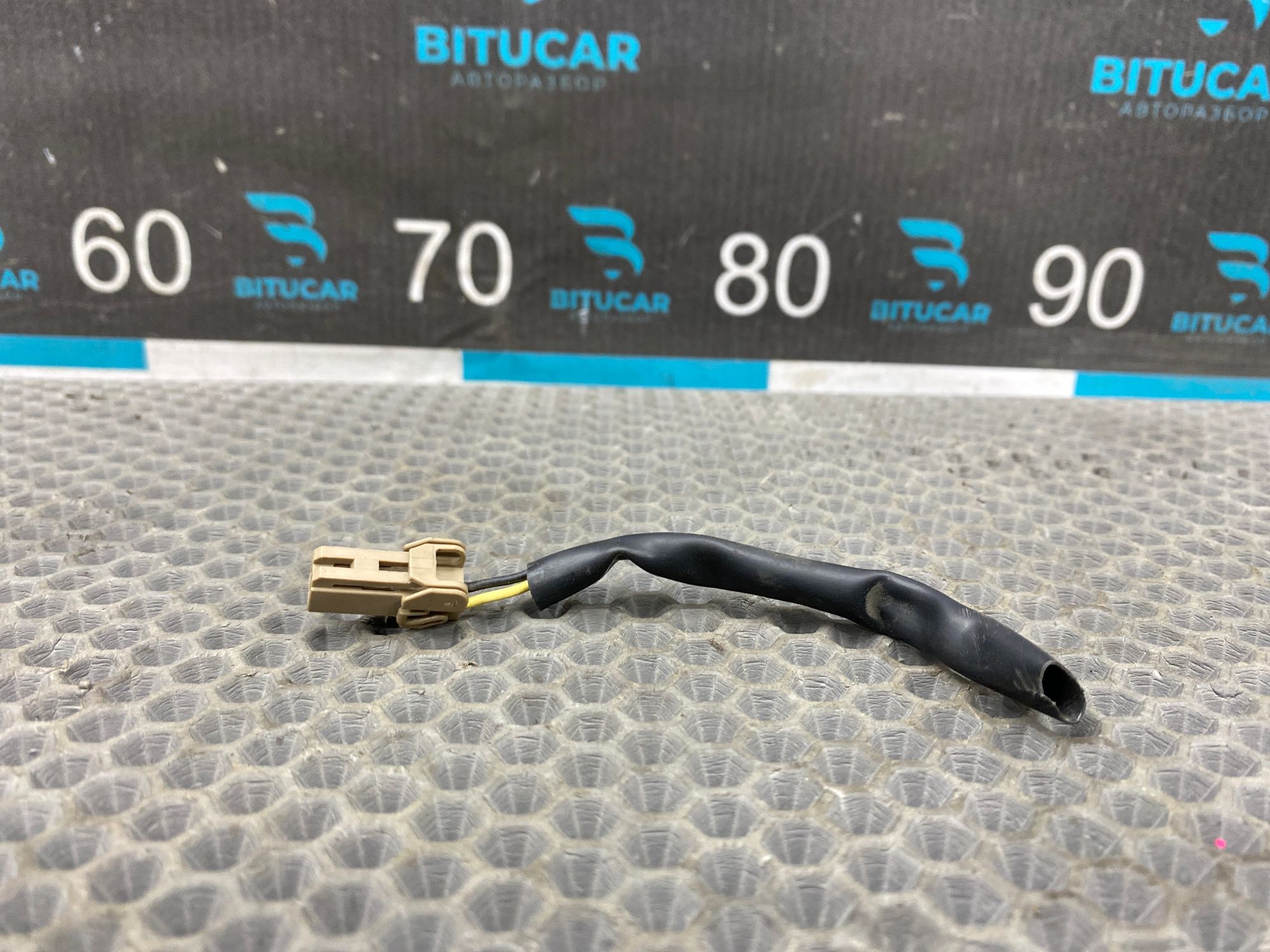 https://ycs.partsauto.market/partsauto-images/thmbs/userImages/c8f07ba63eb5b2f0f6006ea854bf8f7d/part/b022fc80-fcff-47eb-af8b-fa56b9928c24_1768575903603.jpg