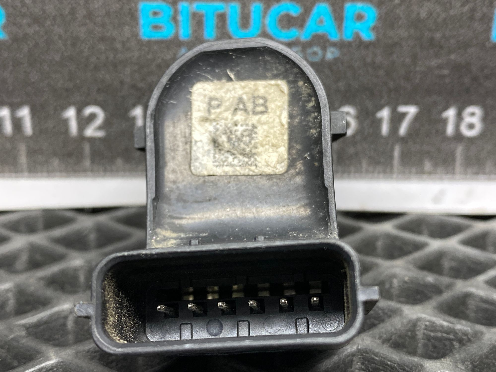 https://ycs.partsauto.market/partsauto-images/thmbs/userImages/c8f07ba63eb5b2f0f6006ea854bf8f7d/part/b06cbe44-87be-4024-90c2-f10499677649_1777708028031.jpg