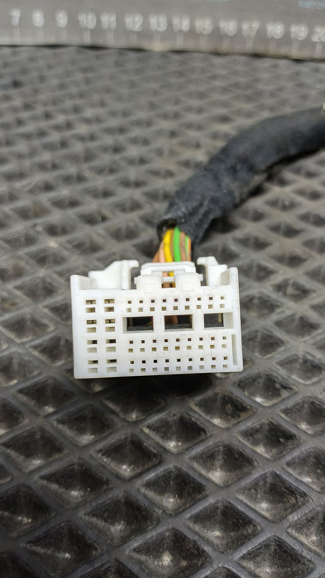 https://ycs.partsauto.market/partsauto-images/thmbs/userImages/c8f07ba63eb5b2f0f6006ea854bf8f7d/part/b1c34e6b-1ea4-478b-bd29-049dd79fec5d_1777538362461.jpg