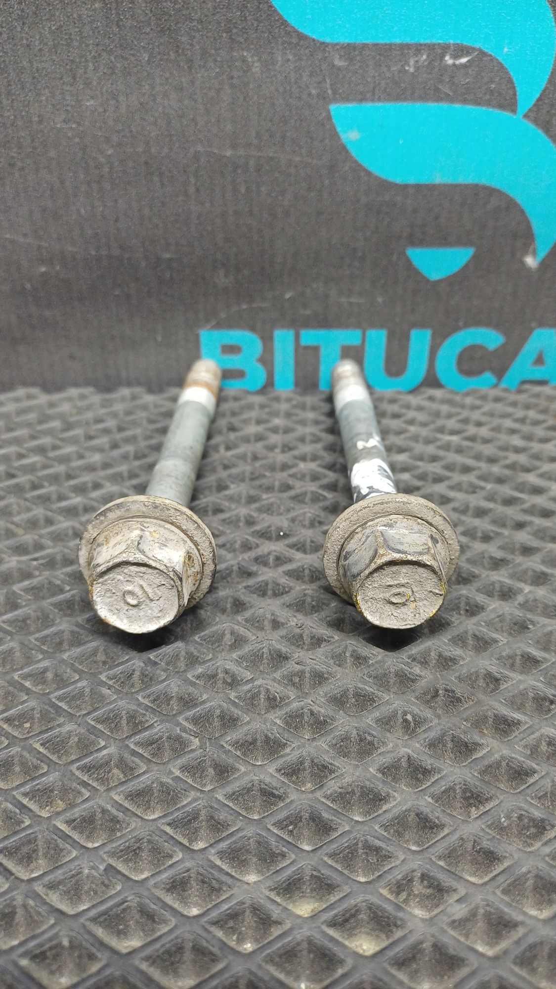 https://ycs.partsauto.market/partsauto-images/thmbs/userImages/c8f07ba63eb5b2f0f6006ea854bf8f7d/part/b2ba9a27-efa9-4ac0-ac75-f6a8520713df_1777104586399.jpg