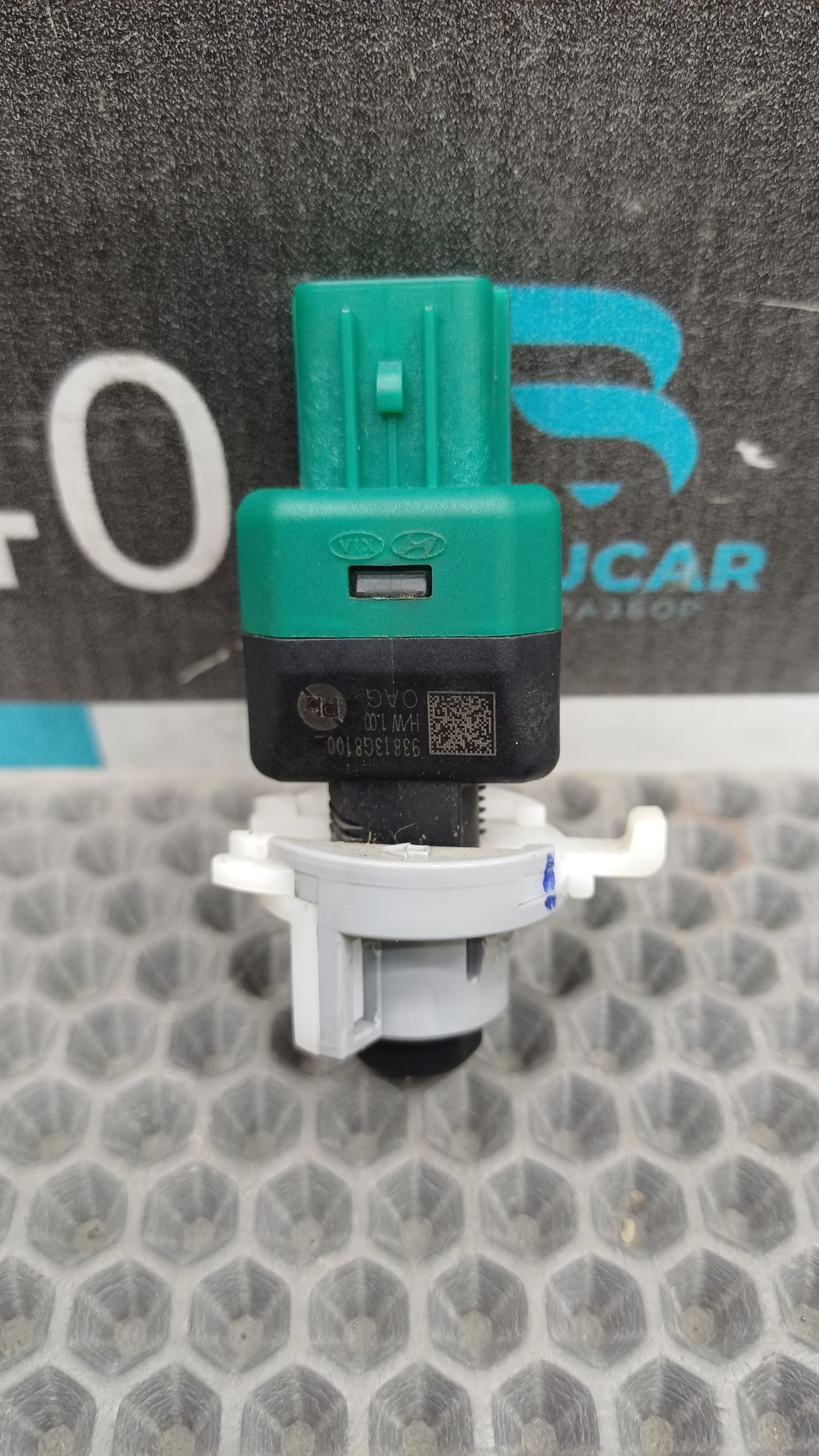 https://ycs.partsauto.market/partsauto-images/thmbs/userImages/c8f07ba63eb5b2f0f6006ea854bf8f7d/part/b414e6e0-2fab-4a57-a6cd-63e7b13b7fe7_1775486806668.jpg