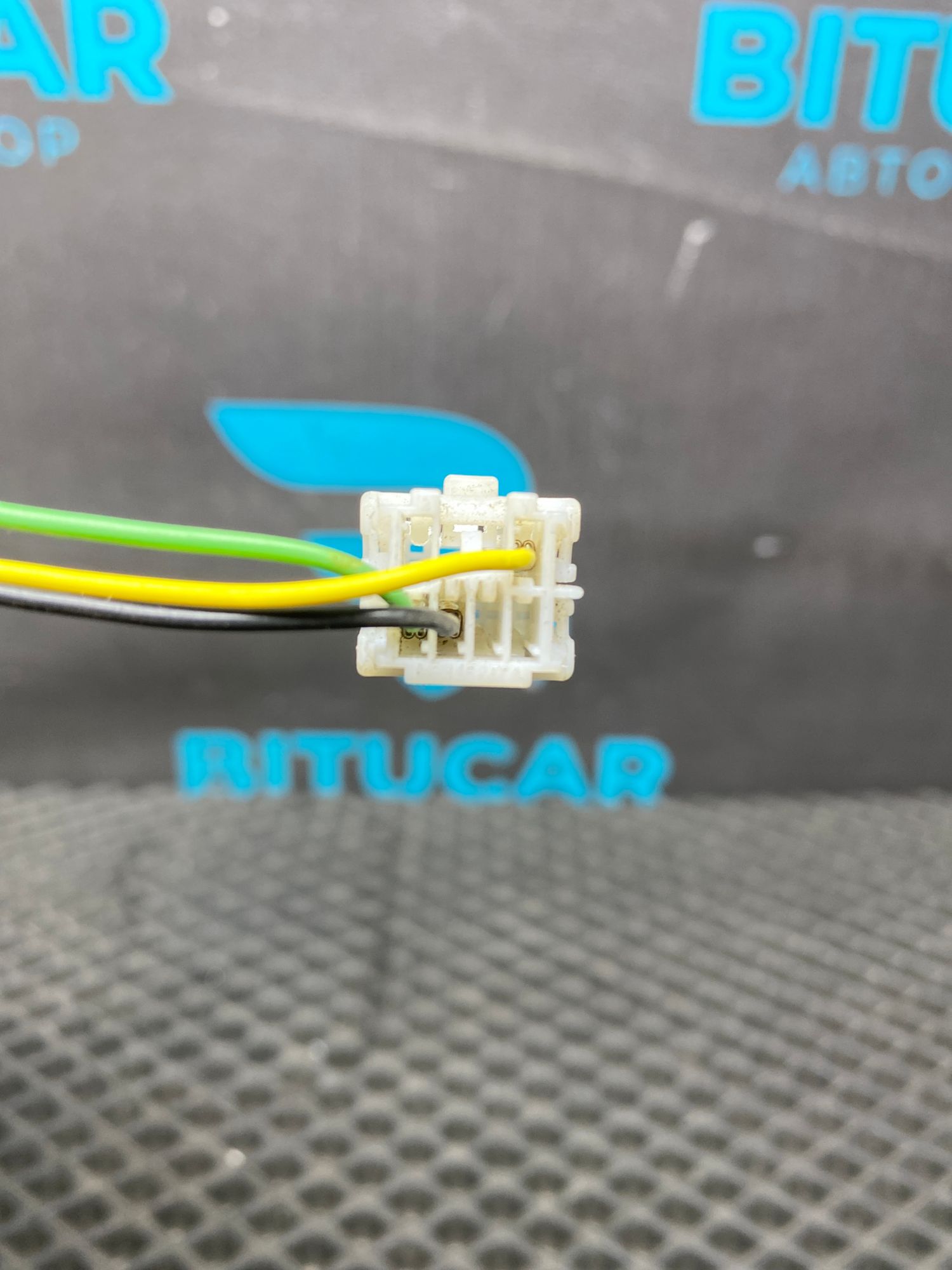 Б/У Фишка фонаря заднего  Kia Optima 4 JF (G4KJ) 2.4L AT 2019 GT-Line, 499 рублей, Краснодар