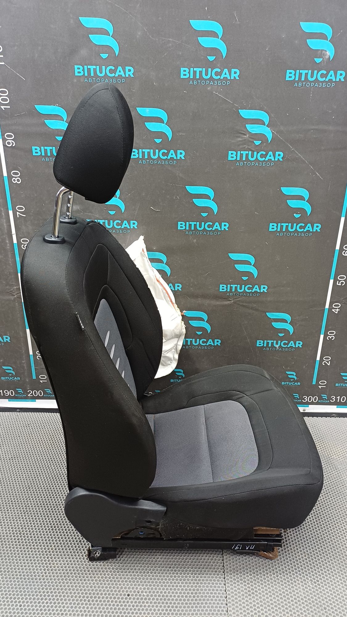 Б/У Сидение переднее левое Kia Ceed 2 JD (G4FG) 1.6L MT 2015 Хэтчбек, 4490 рублей, Краснодар