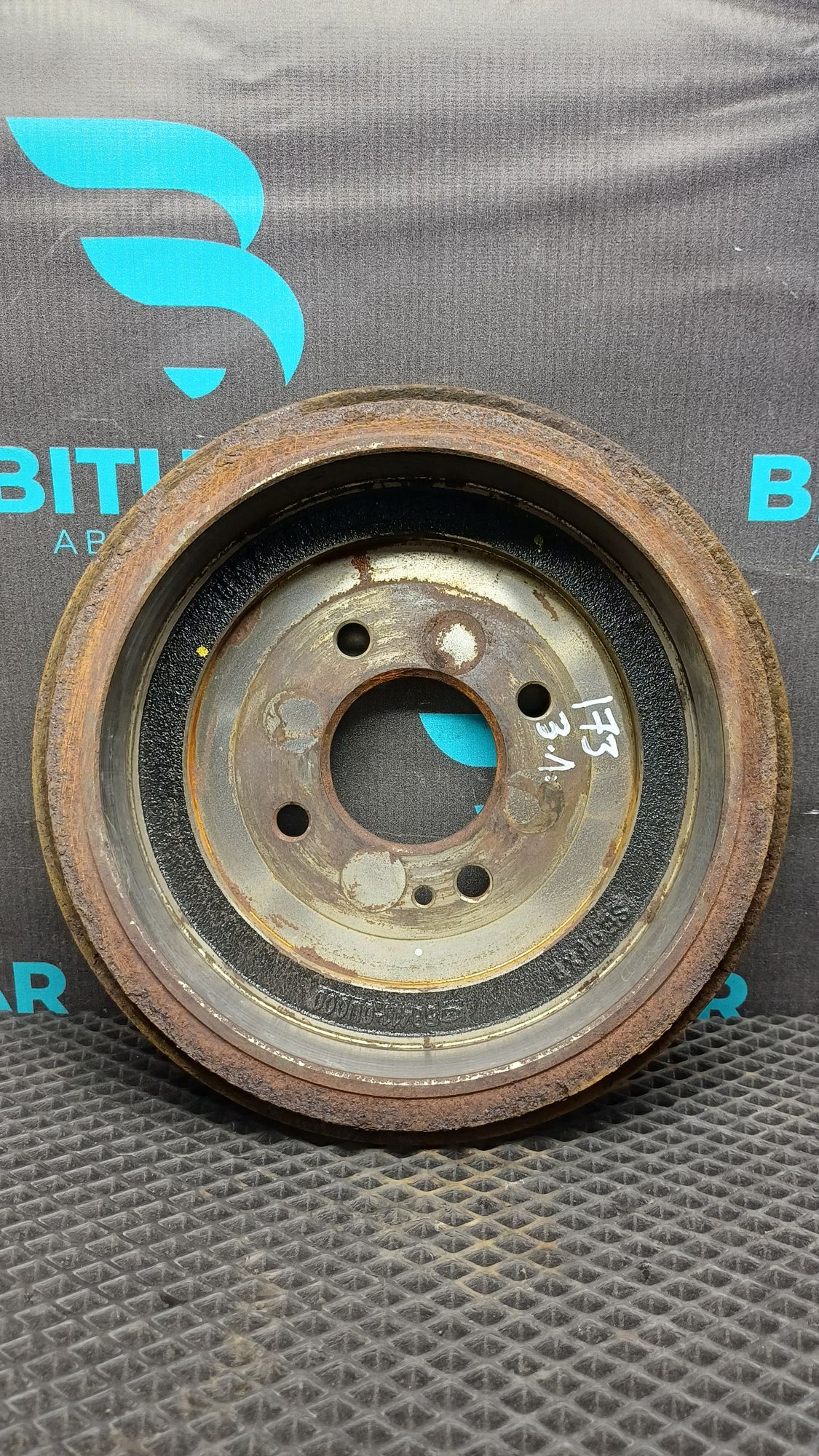 https://ycs.partsauto.market/partsauto-images/thmbs/userImages/c8f07ba63eb5b2f0f6006ea854bf8f7d/part/b5822fed-e27d-47fc-a1c4-3deb1dc463eb_1777105491500.jpg