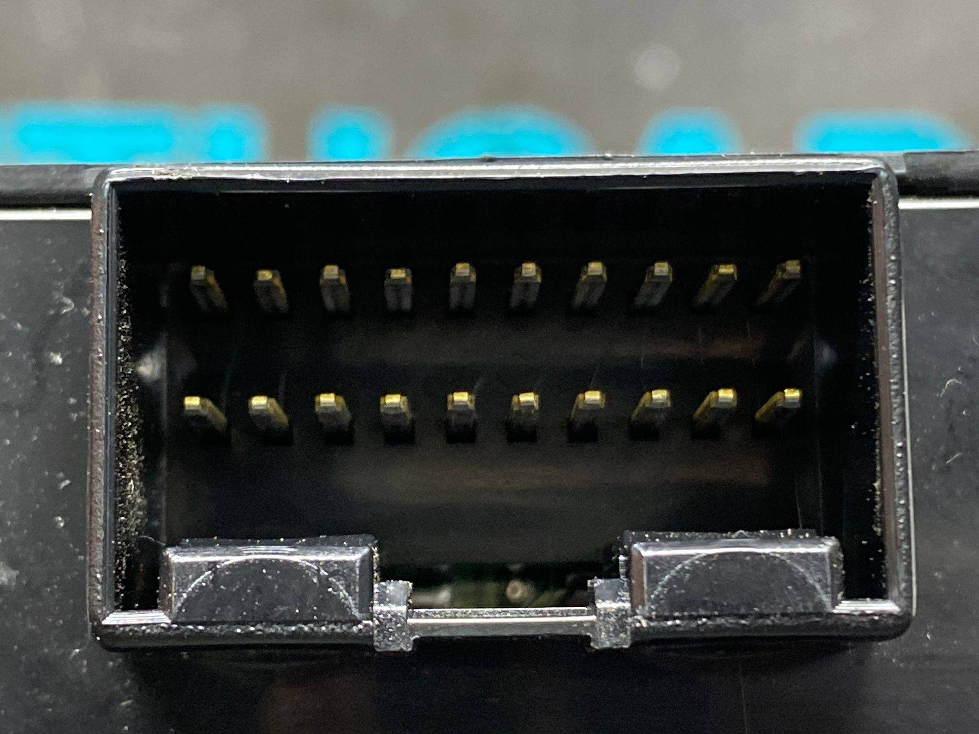 https://ycs.partsauto.market/partsauto-images/thmbs/userImages/c8f07ba63eb5b2f0f6006ea854bf8f7d/part/b5a271c9-ba06-422b-8d6d-ca7bf0e656ca_1777291261539.jpg