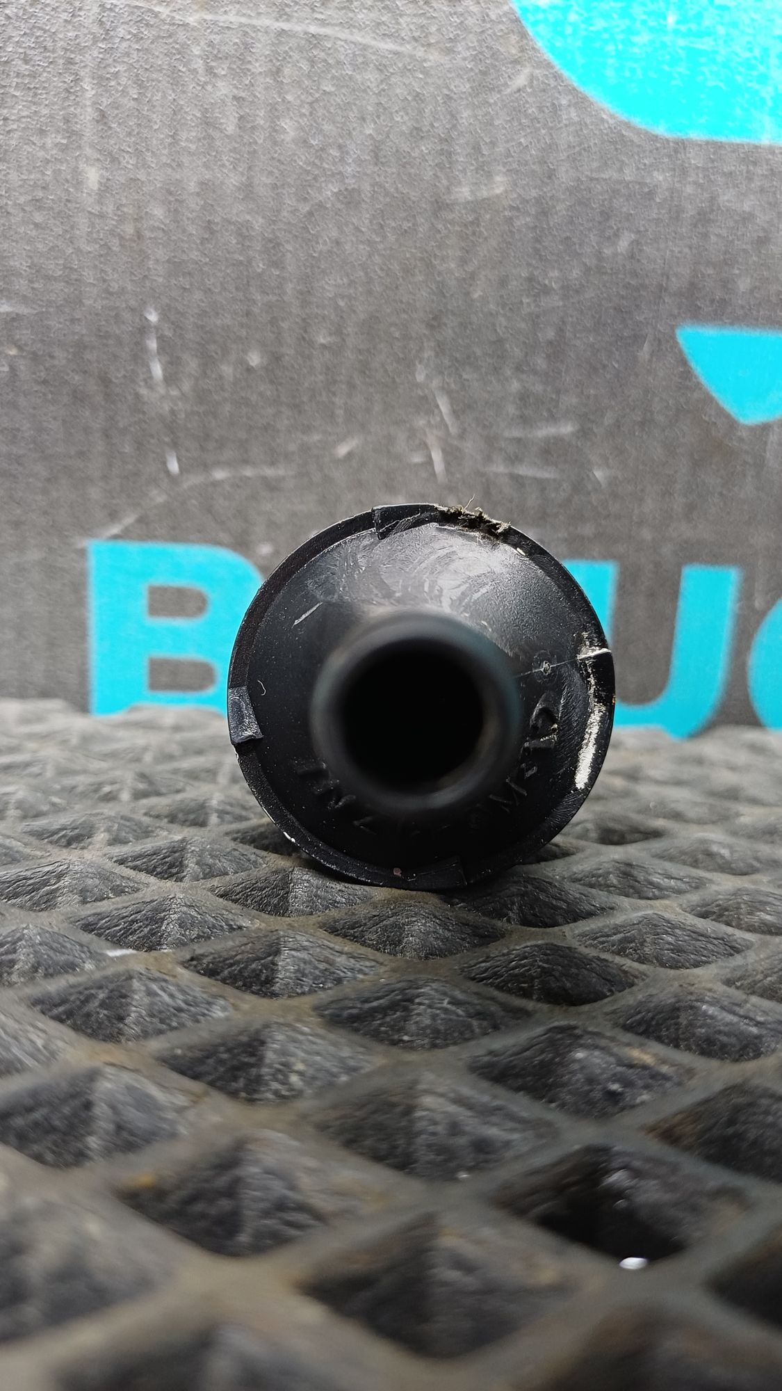 https://ycs.partsauto.market/partsauto-images/thmbs/userImages/c8f07ba63eb5b2f0f6006ea854bf8f7d/part/b62bac02-36c0-444e-ac5f-8fe86d5bea53_1777126230320.jpg