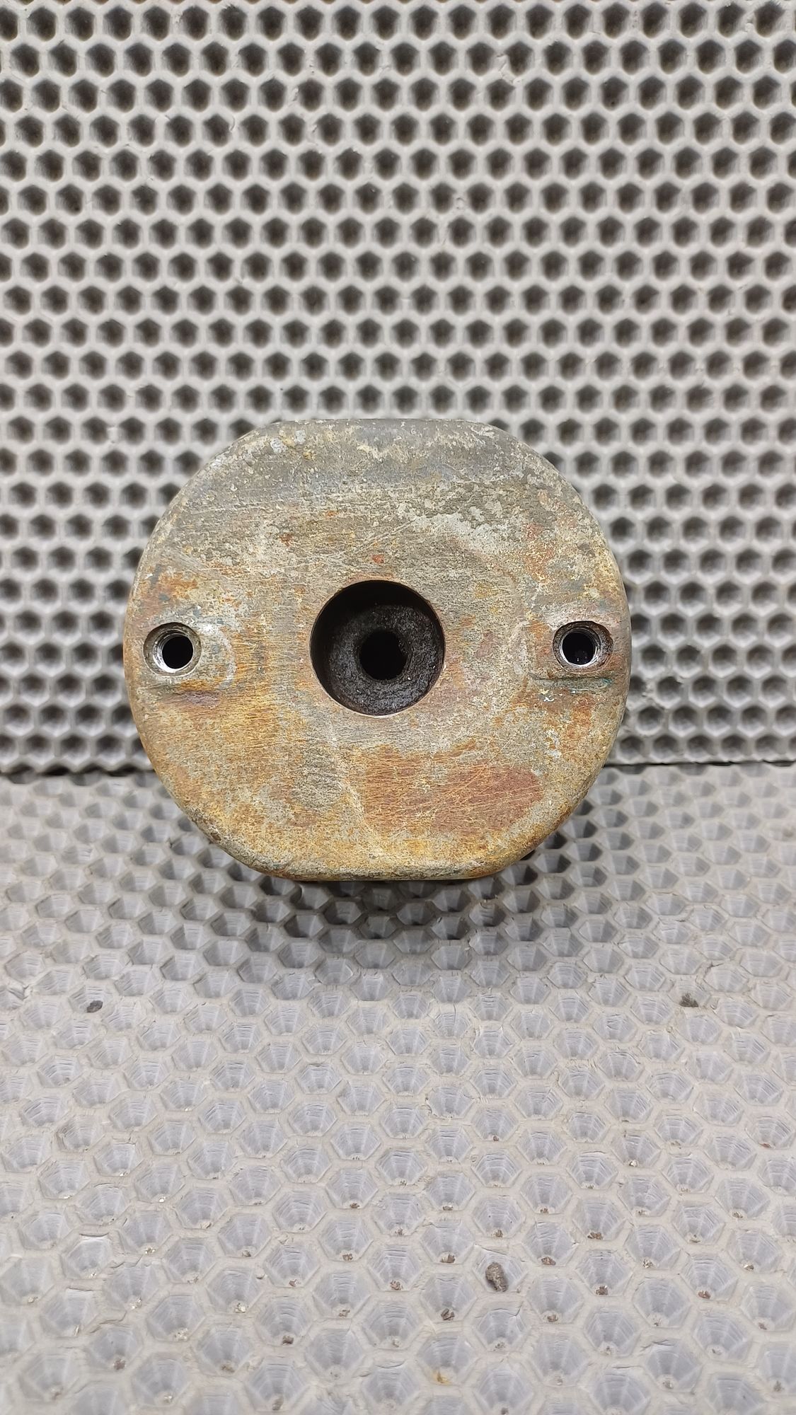 Б/У Подушка двигателя левая Volkswagen Transporter T4 4 дорест. 1990—2003 1993 синий, 1490 рублей, Краснодар