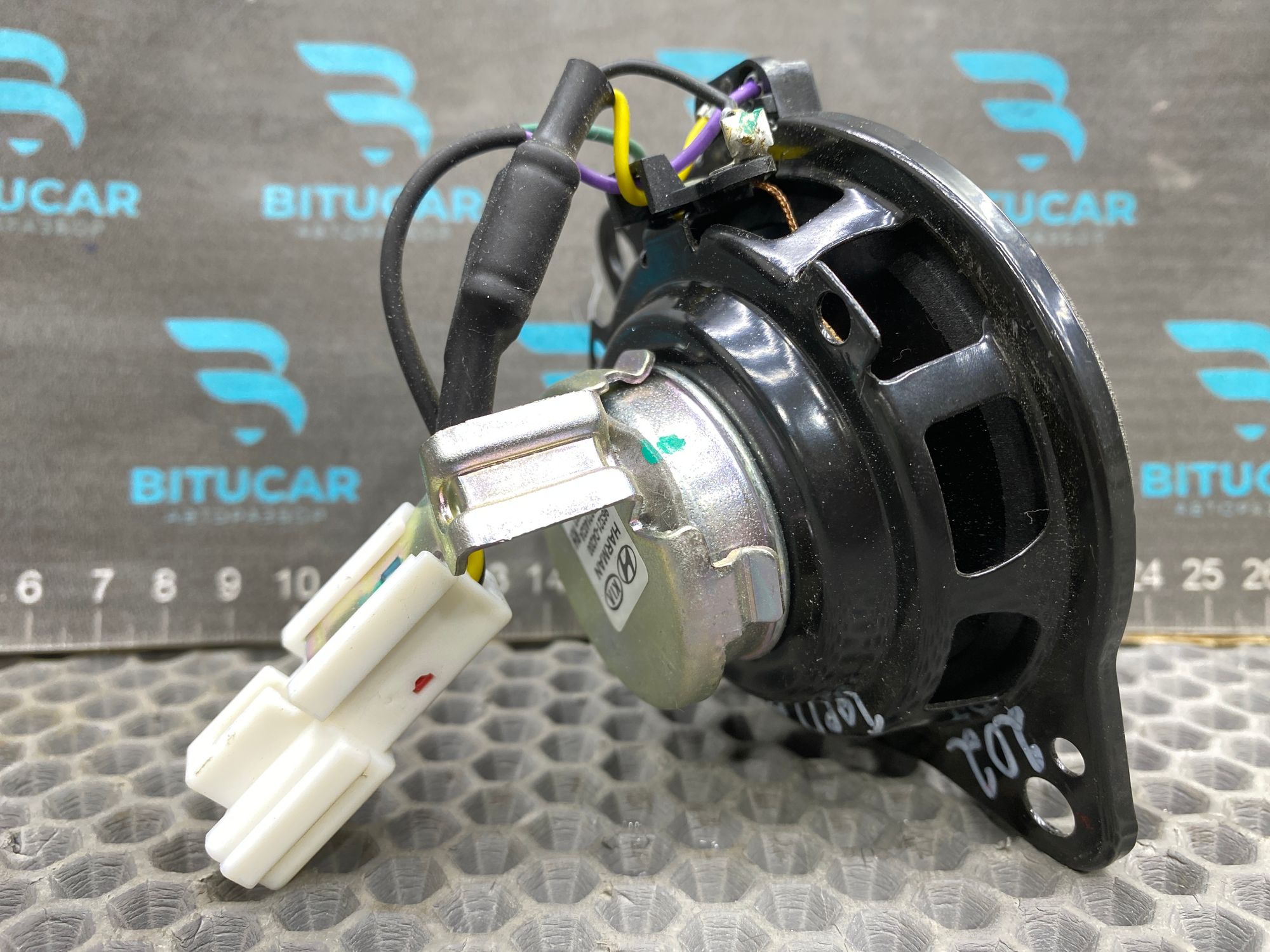 https://ycs.partsauto.market/partsauto-images/thmbs/userImages/c8f07ba63eb5b2f0f6006ea854bf8f7d/part/b7b8947d-0c10-4384-b723-763b290390ab_1777649730172.jpg