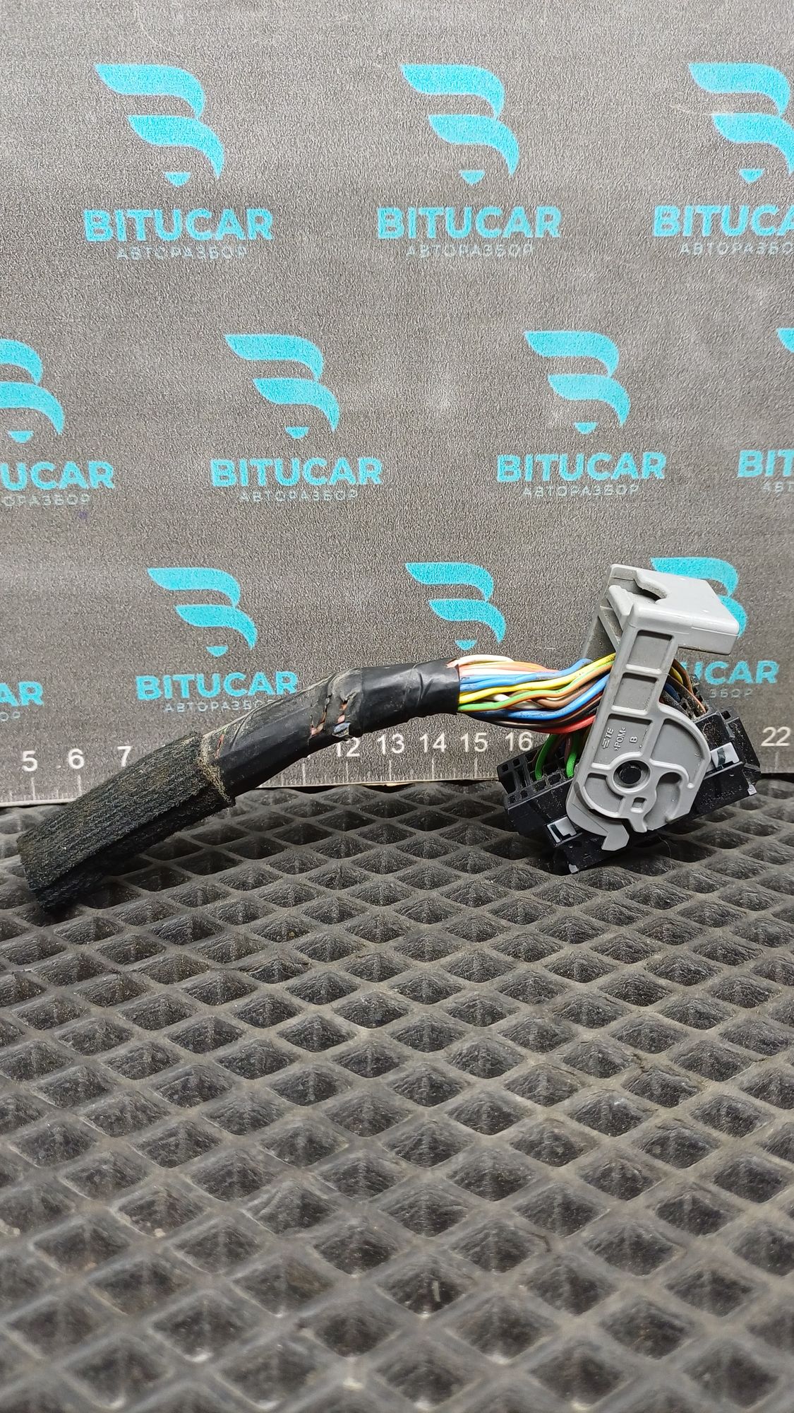https://ycs.partsauto.market/partsauto-images/thmbs/userImages/c8f07ba63eb5b2f0f6006ea854bf8f7d/part/b945f1a3-263e-4b7f-9fa1-f78d9d3d4fd9_1777530703351.jpg