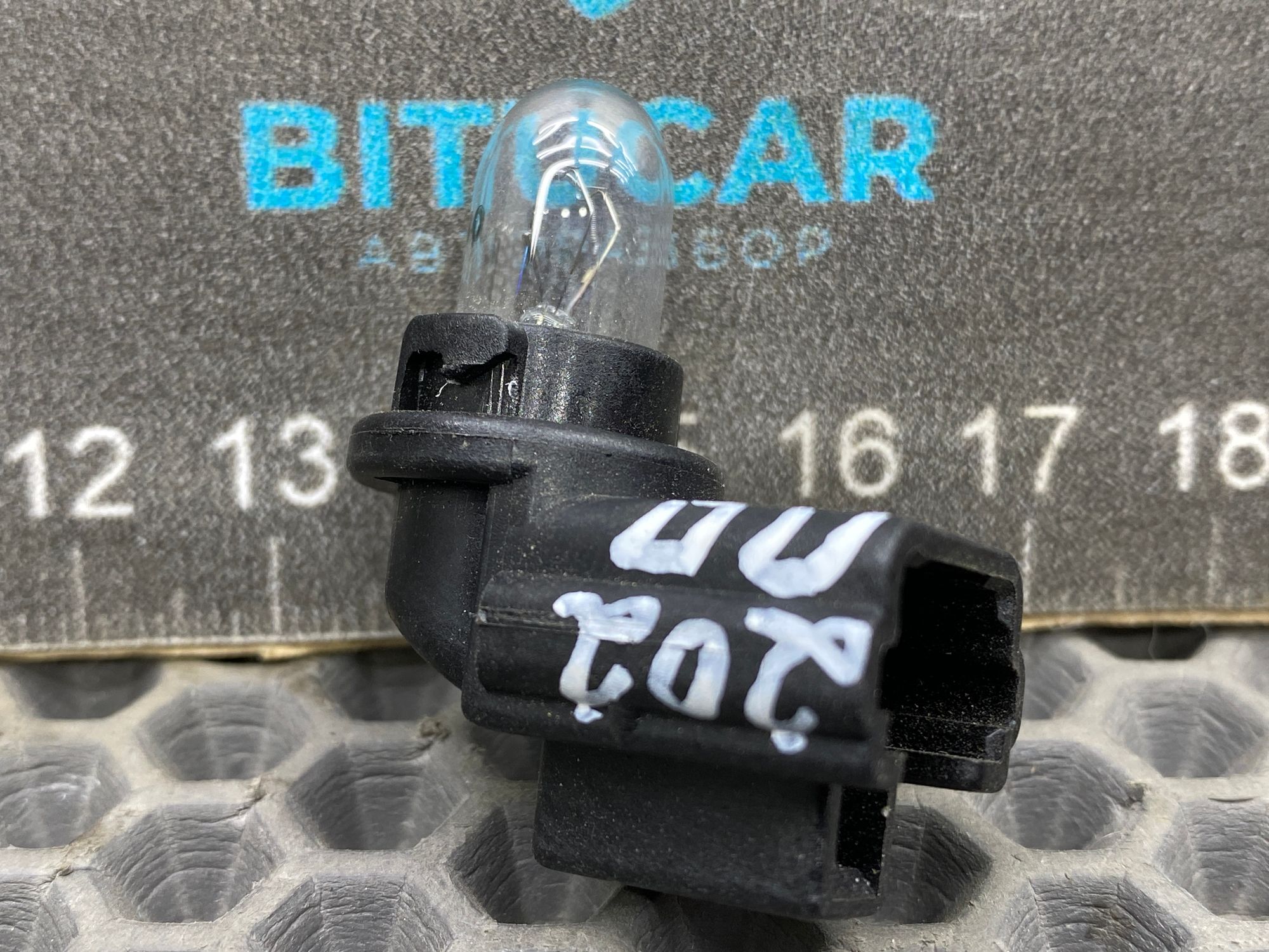 https://ycs.partsauto.market/partsauto-images/thmbs/userImages/c8f07ba63eb5b2f0f6006ea854bf8f7d/part/b96c8892-59db-4010-a929-8101c5d7b943_1777640251948.jpg