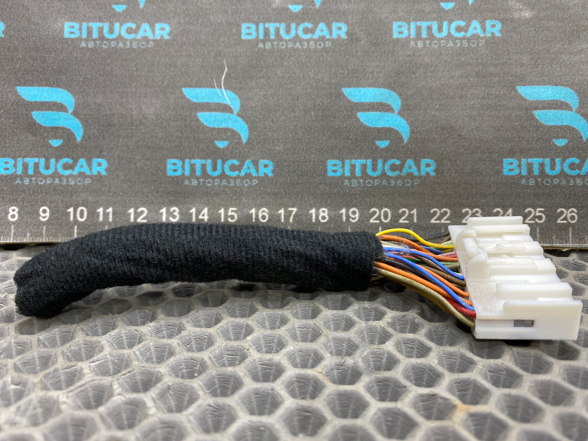https://ycs.partsauto.market/partsauto-images/thmbs/userImages/c8f07ba63eb5b2f0f6006ea854bf8f7d/part/ba1173a2-061b-44ba-bec0-91121bd07861_1777624710562.jpg