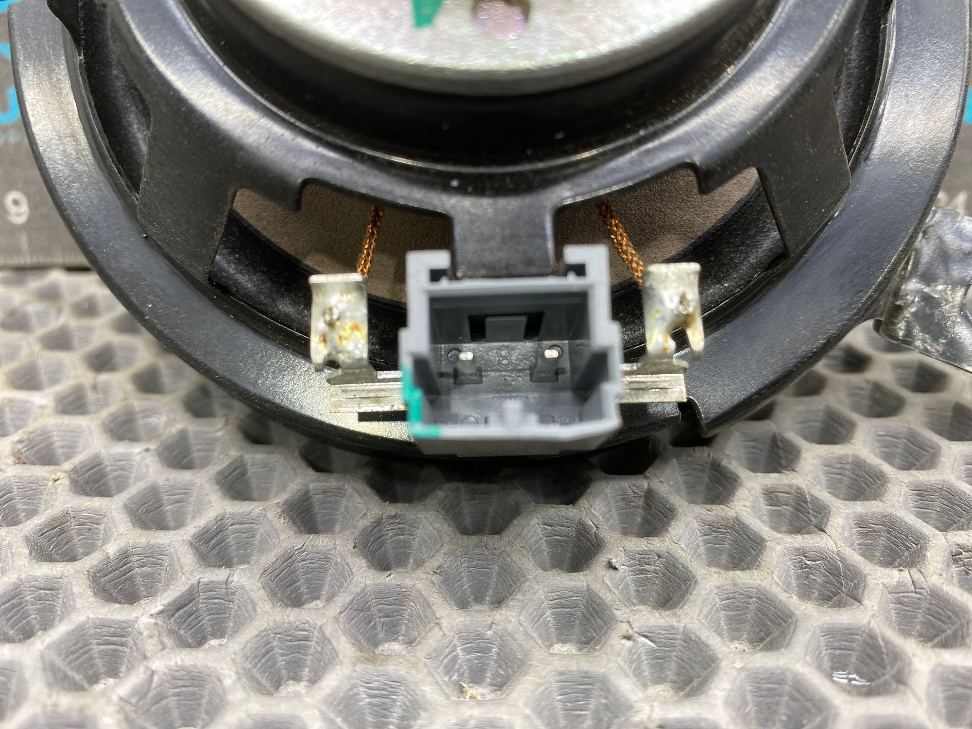 https://ycs.partsauto.market/partsauto-images/thmbs/userImages/c8f07ba63eb5b2f0f6006ea854bf8f7d/part/bad7a25c-cc9d-4ecf-9307-c90265bb8cb9_1777642527046.jpg