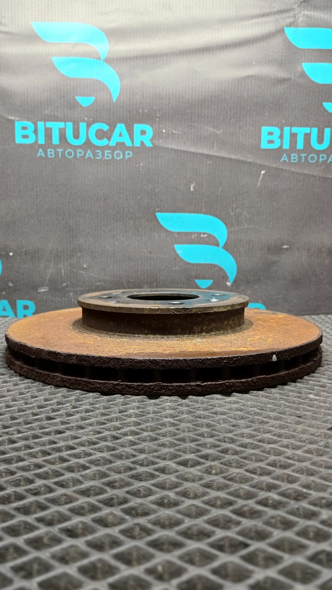 https://ycs.partsauto.market/partsauto-images/thmbs/userImages/c8f07ba63eb5b2f0f6006ea854bf8f7d/part/bc4298b1-e4e9-486e-a738-d7c1a186f981_1777109323593.jpg
