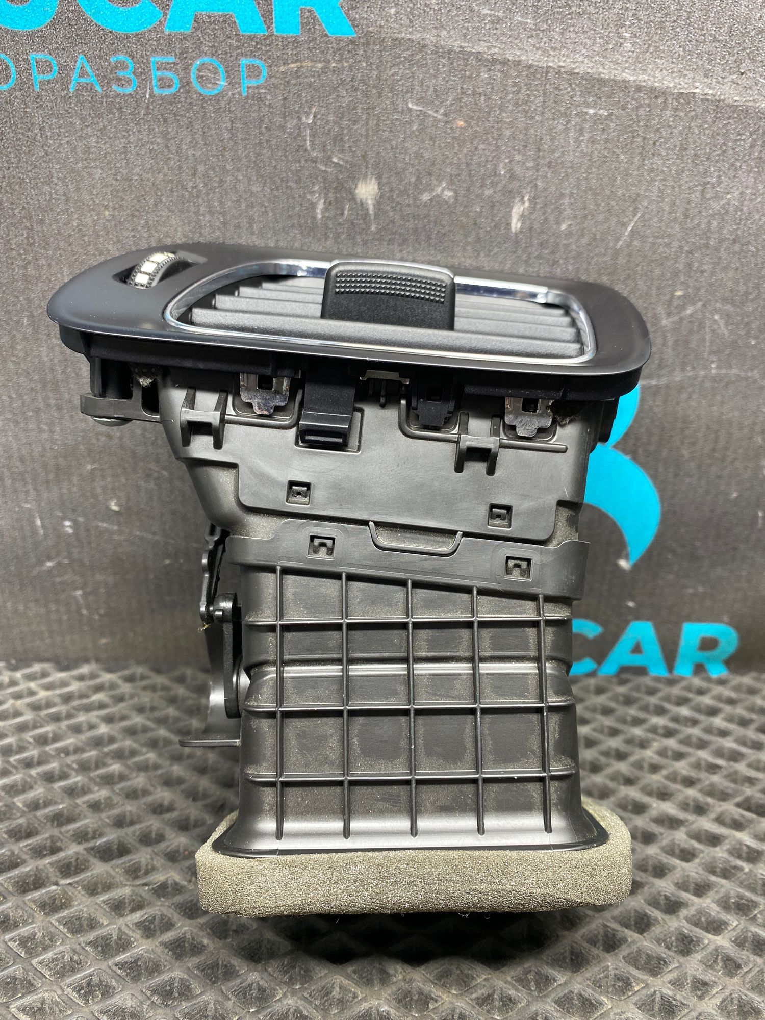 https://ycs.partsauto.market/partsauto-images/thmbs/userImages/c8f07ba63eb5b2f0f6006ea854bf8f7d/part/bcdd042f-142a-4690-a918-746370a3eee0_1777547944002.jpg