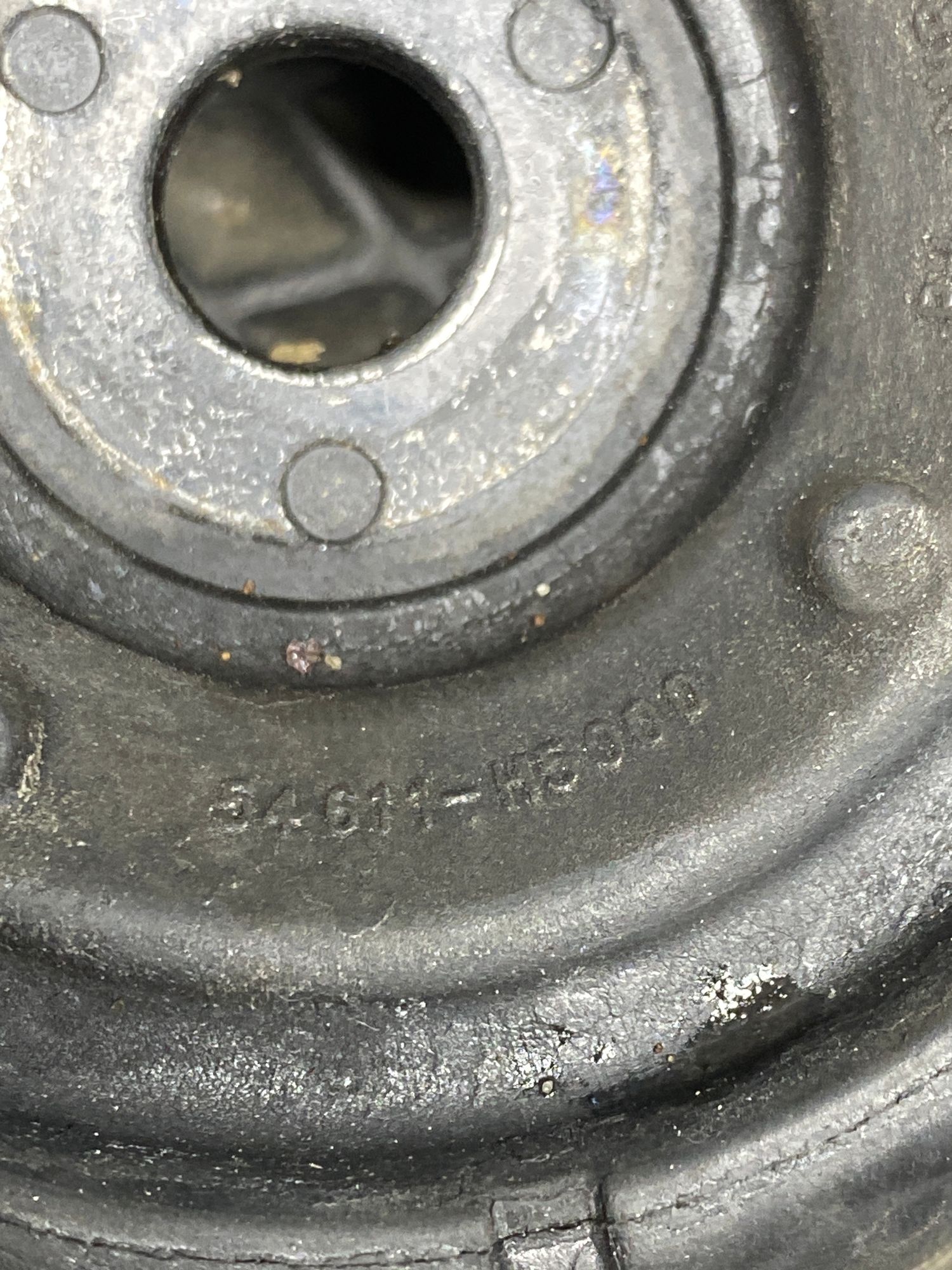 https://ycs.partsauto.market/partsauto-images/thmbs/userImages/c8f07ba63eb5b2f0f6006ea854bf8f7d/part/be601f8a-a83c-468a-a8b8-c08aefaaa357_1777119484194.jpg