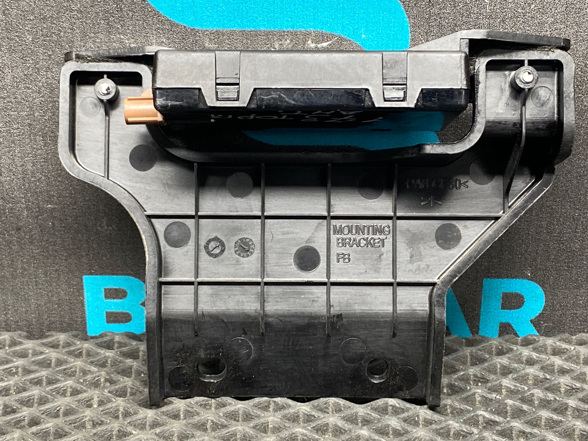 Б/У  антенна блока системы экстренного вызова Kia Rio 4 (G4FG) 1.6L AT 2021, 1490 рублей, Краснодар