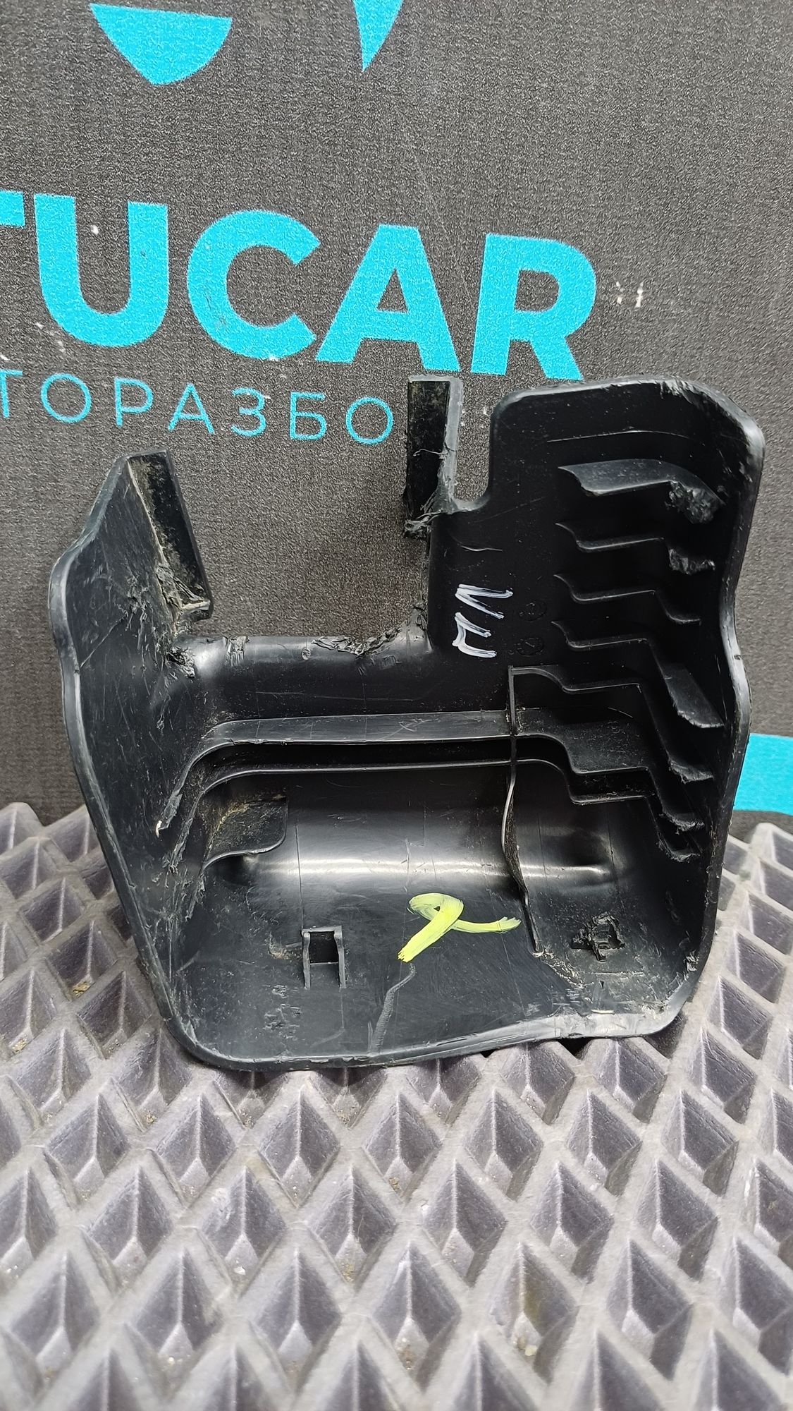 https://ycs.partsauto.market/partsauto-images/thmbs/userImages/c8f07ba63eb5b2f0f6006ea854bf8f7d/part/bee563e8-51a1-496e-92f2-fa2ae1686483_1774537094174.jpg