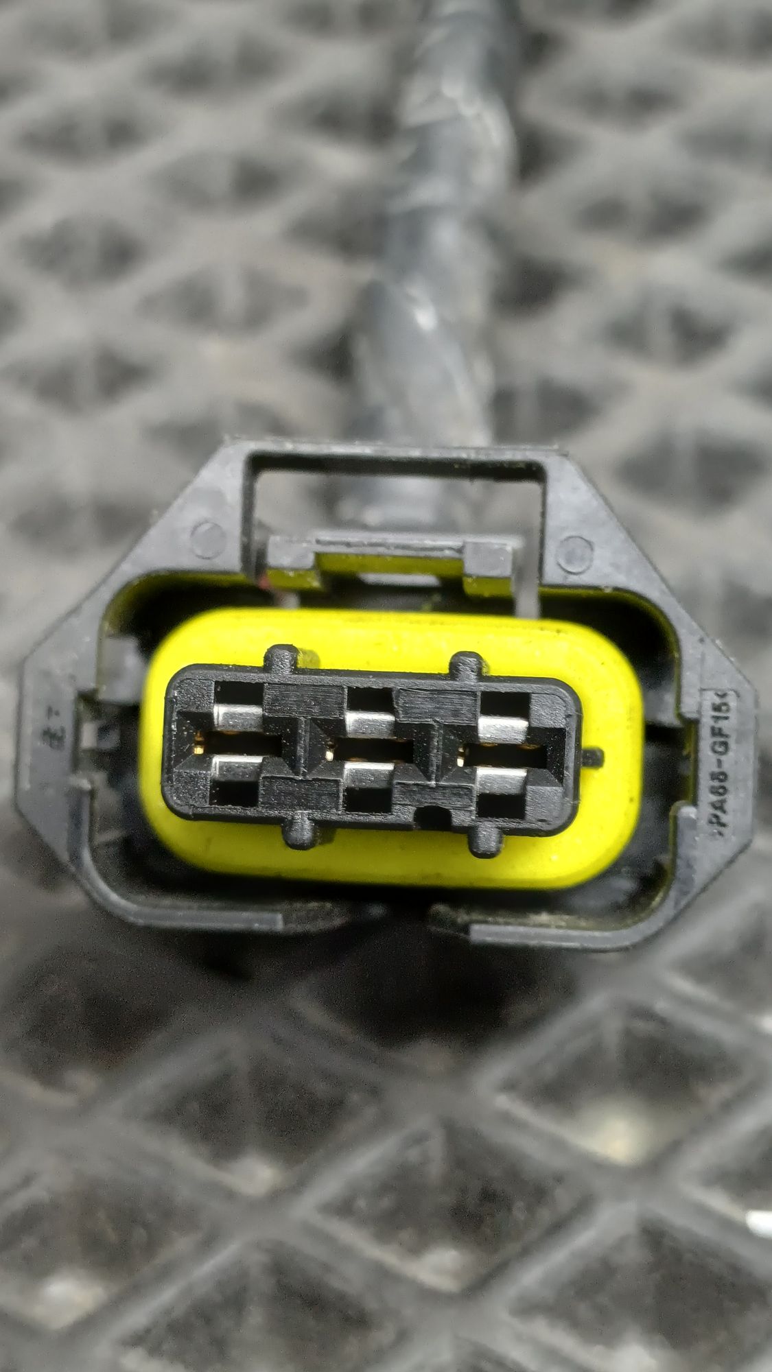 https://ycs.partsauto.market/partsauto-images/thmbs/userImages/c8f07ba63eb5b2f0f6006ea854bf8f7d/part/bf014e4a-5b3e-4b9e-9a25-b237ee28cfe0_1777541653775.jpg