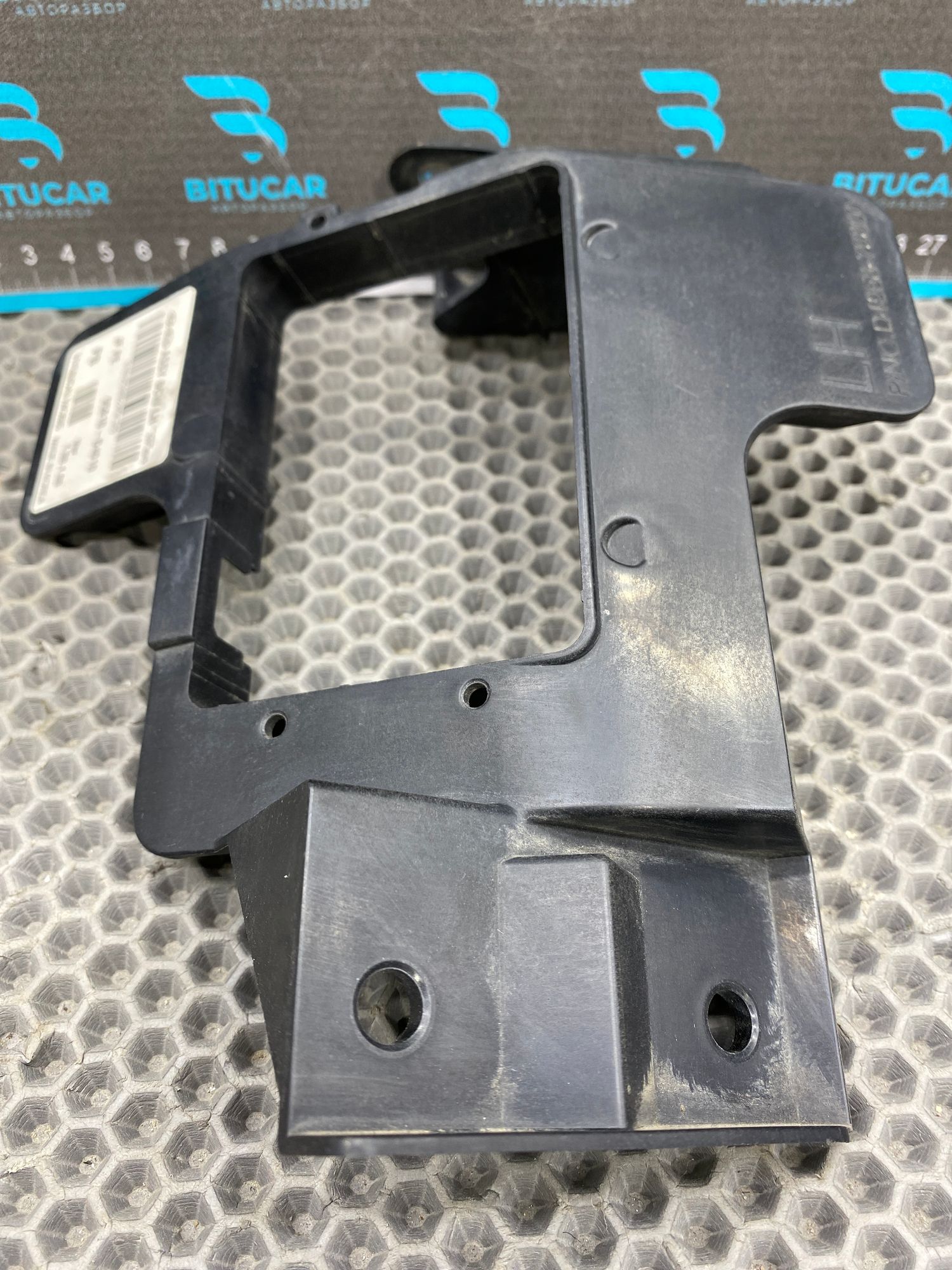 https://ycs.partsauto.market/partsauto-images/thmbs/userImages/c8f07ba63eb5b2f0f6006ea854bf8f7d/part/bf714128-fb8f-43e3-91ed-47c9207db187_1777812599975.jpg