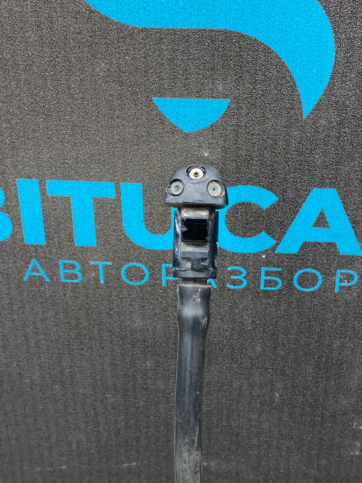 https://ycs.partsauto.market/partsauto-images/thmbs/userImages/c8f07ba63eb5b2f0f6006ea854bf8f7d/part/c2342f1f-bbd5-4c6f-8b99-a6ec3443cf12_1776948432518.jpg