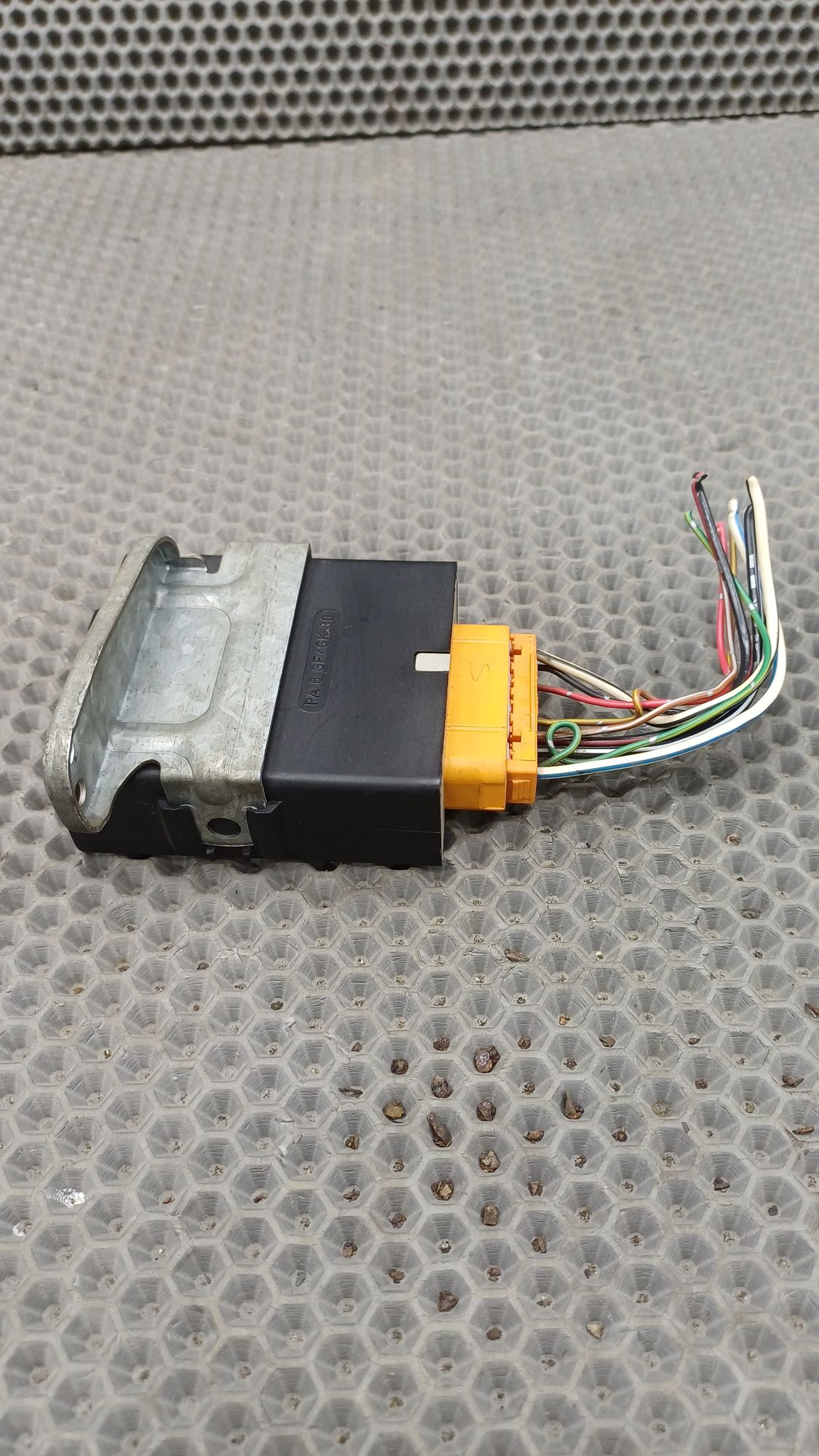 Б/У Блок управления дверьми с фишкой  Toyota CARINA E 6 дорест. 1992—1996 1994 Зеленый, 990 рублей, Краснодар