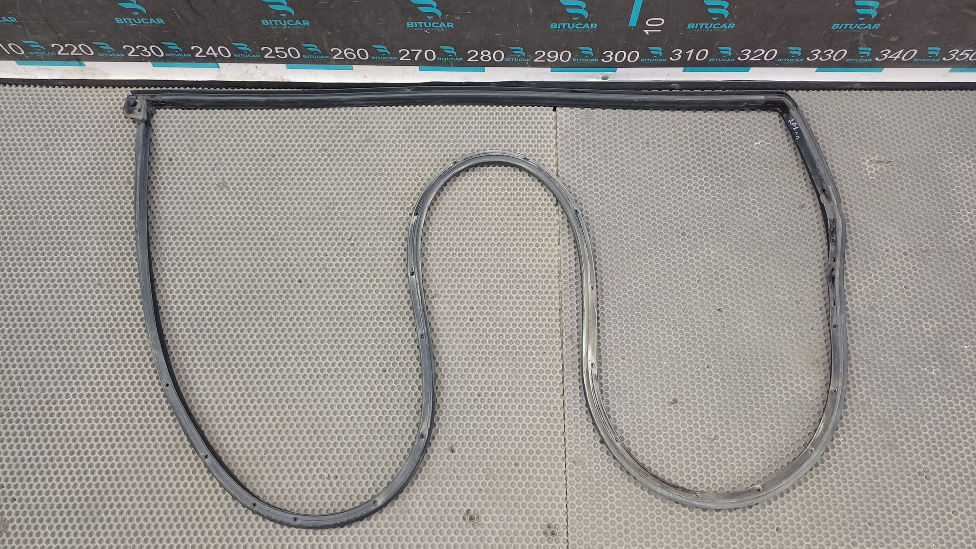 https://ycs.partsauto.market/partsauto-images/thmbs/userImages/c8f07ba63eb5b2f0f6006ea854bf8f7d/part/c2eab342-efa5-459c-91f6-850fdddb23e6_1777202369559.jpg