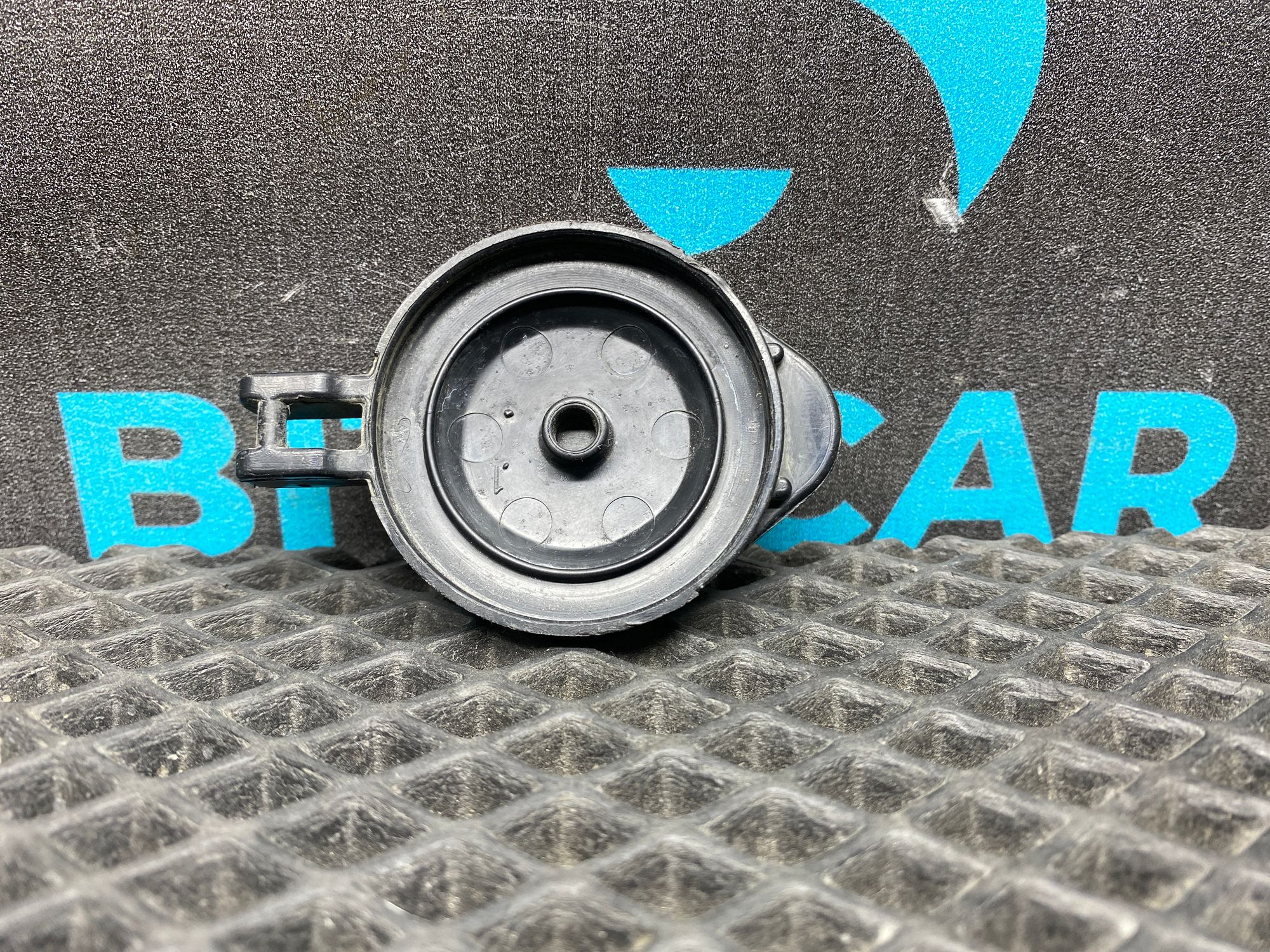 https://ycs.partsauto.market/partsauto-images/thmbs/userImages/c8f07ba63eb5b2f0f6006ea854bf8f7d/part/c35ed3d2-e0df-4626-94f7-006c9c216ef9_1776925675049.jpg