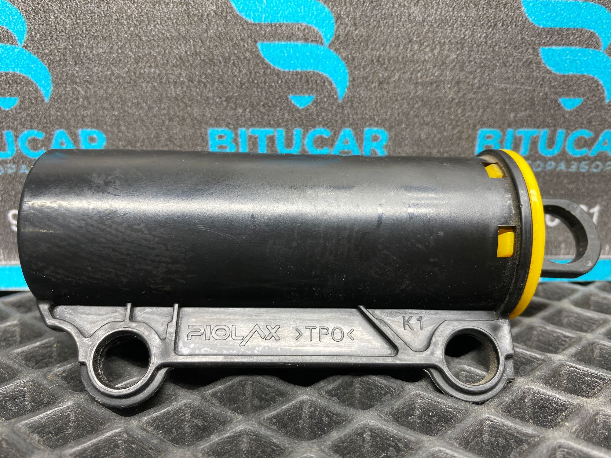 https://ycs.partsauto.market/partsauto-images/thmbs/userImages/c8f07ba63eb5b2f0f6006ea854bf8f7d/part/c3a295ef-25c7-4c9d-8e56-d1e78057091f_1777714396635.jpg
